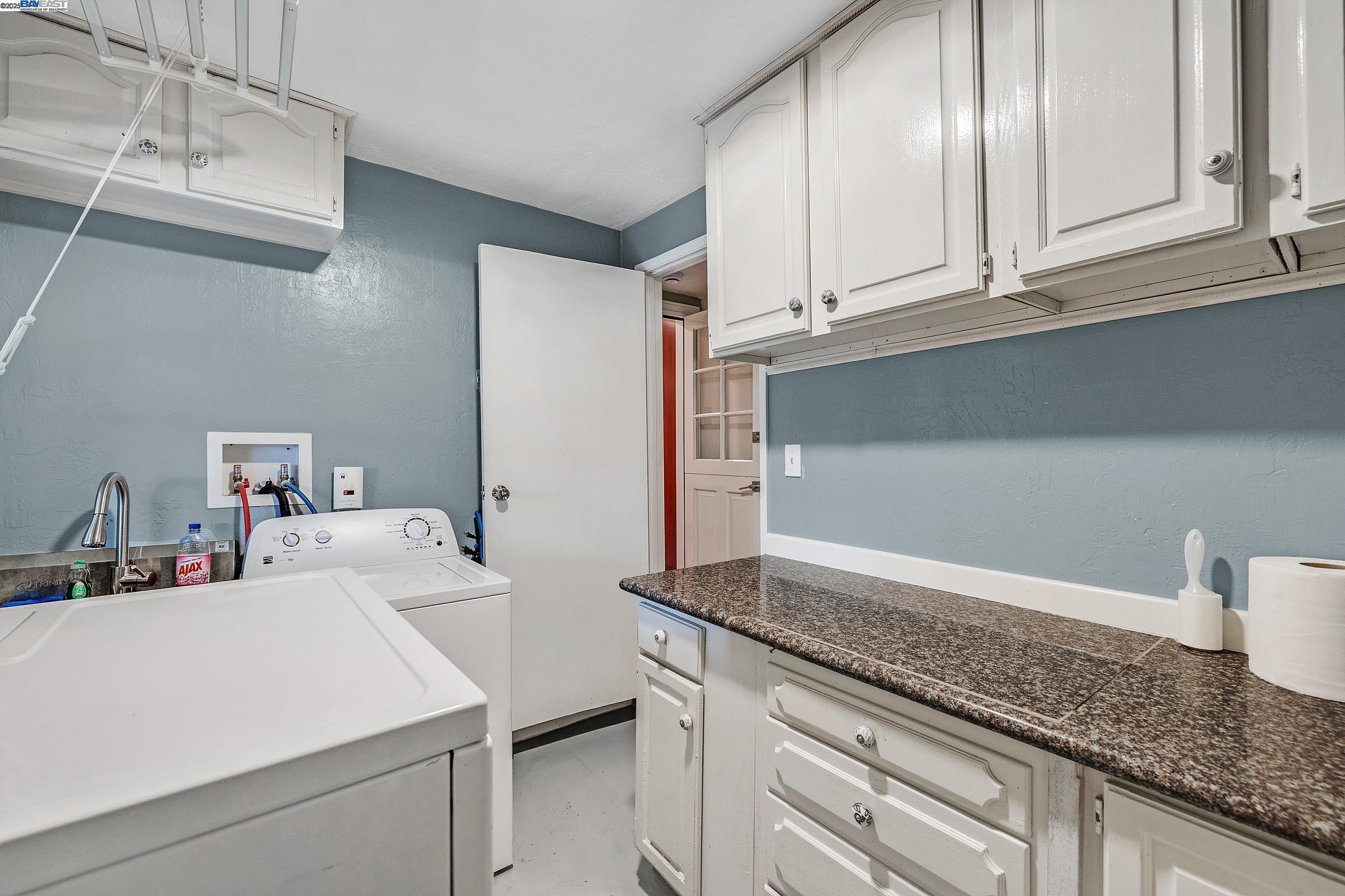 Detail Gallery Image 20 of 41 For 10339 Foothill Blvd, Oakland,  CA 94605 - – Beds | – Baths