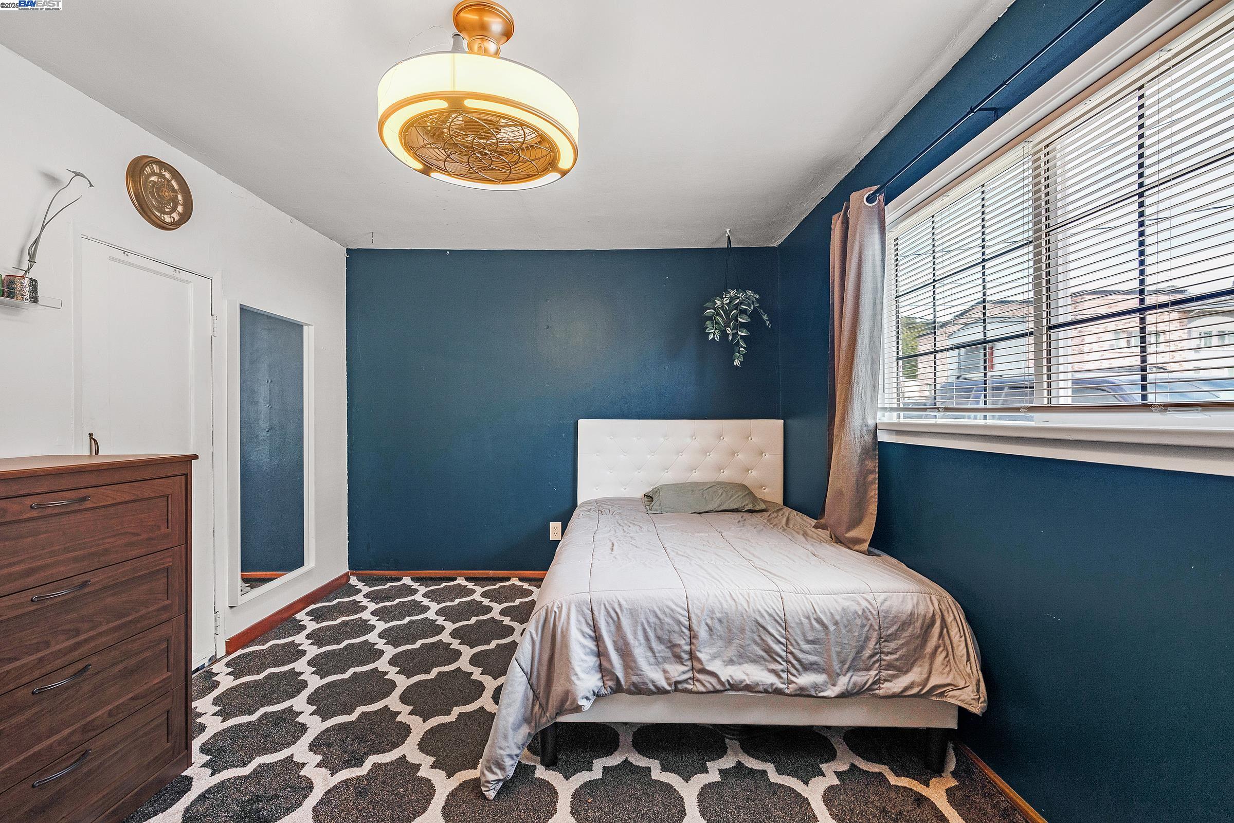 Detail Gallery Image 21 of 41 For 10339 Foothill Blvd, Oakland,  CA 94605 - – Beds | – Baths