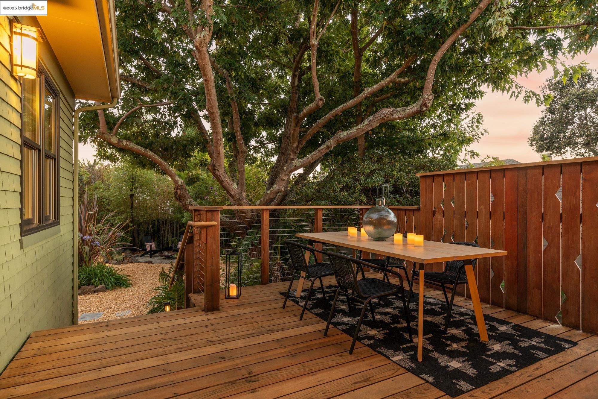 Detail Gallery Image 48 of 58 For 2204 Woolsey, Berkeley,  CA 94705 - 3 Beds | 2 Baths