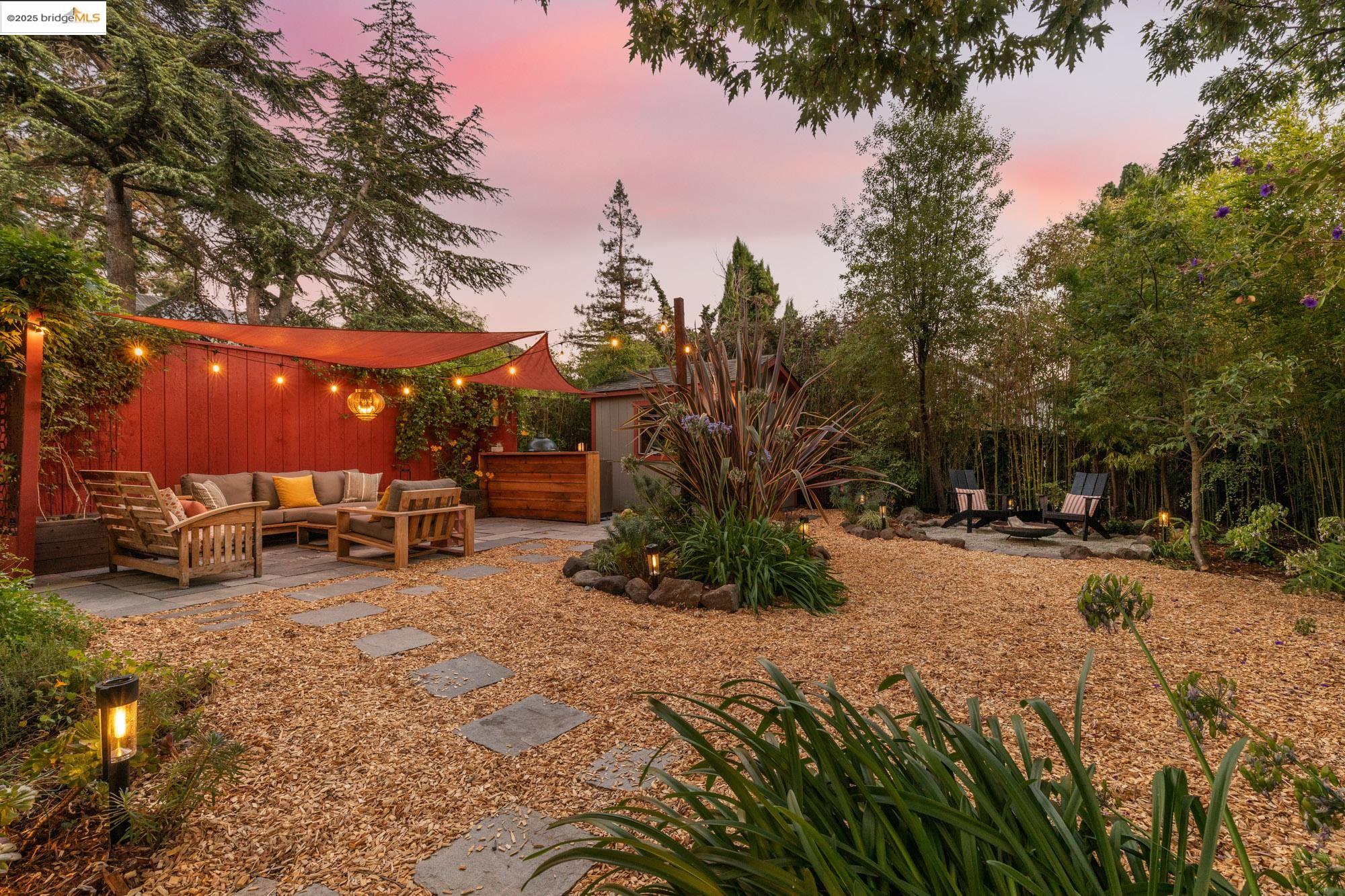 Detail Gallery Image 52 of 58 For 2204 Woolsey, Berkeley,  CA 94705 - 3 Beds | 2 Baths