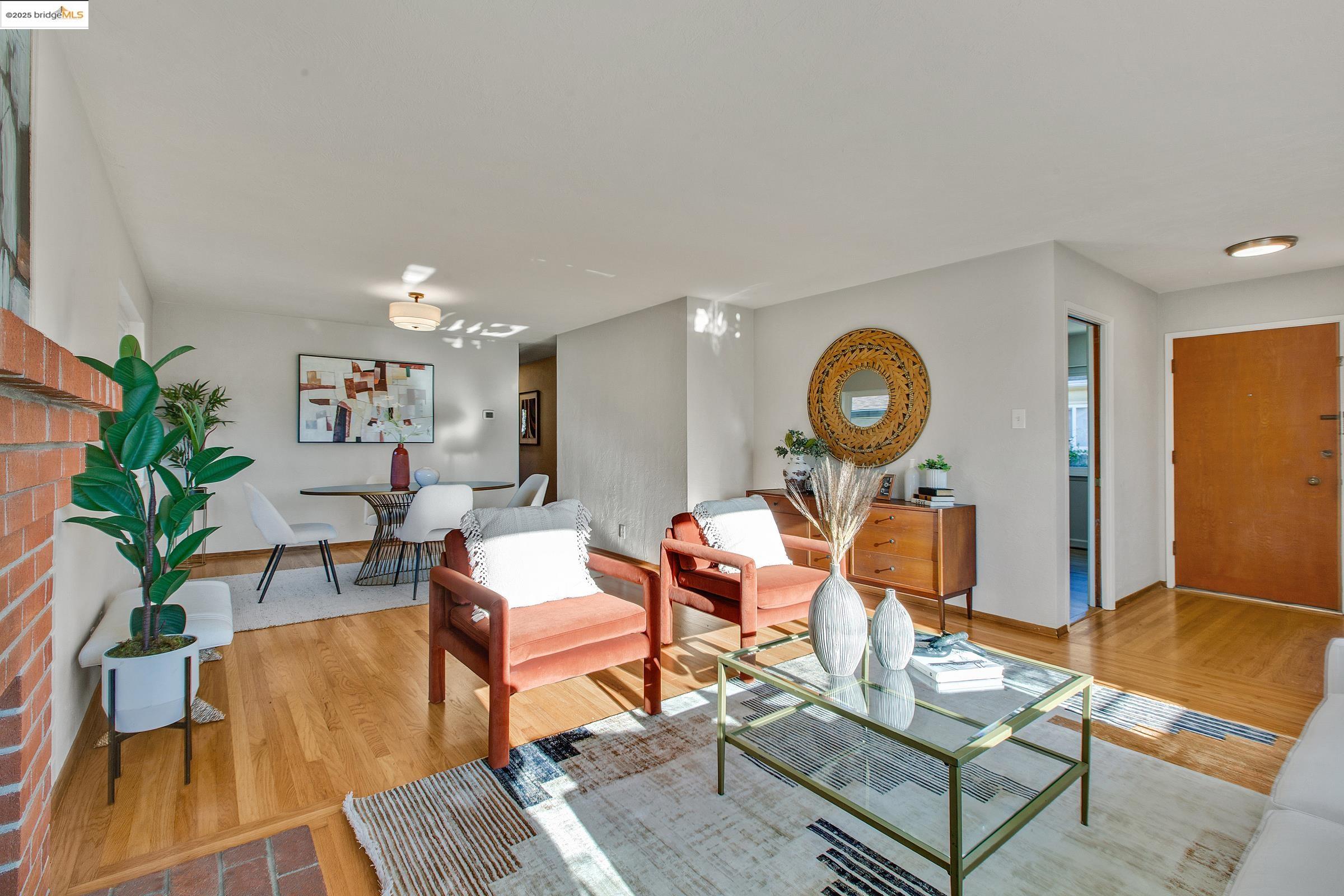 Detail Gallery Image 6 of 28 For 418 Clayton Ave, El Cerrito,  CA 94530 - 2 Beds | 1/1 Baths