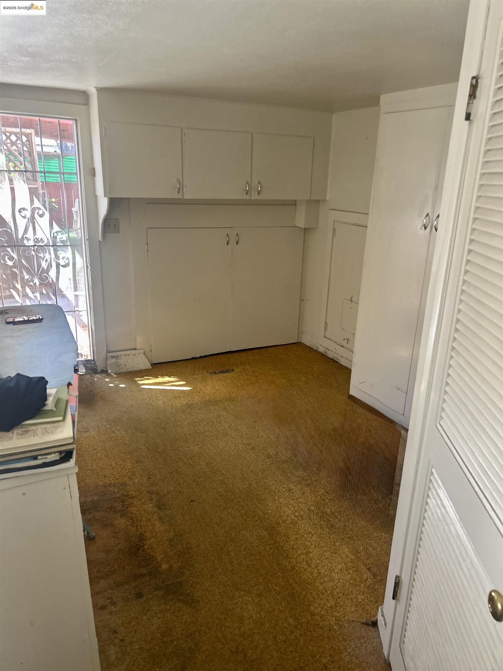 Detail Gallery Image 14 of 21 For 1046 Santa Fe Ave, Albany,  CA 94706 - 2 Beds | 1/1 Baths