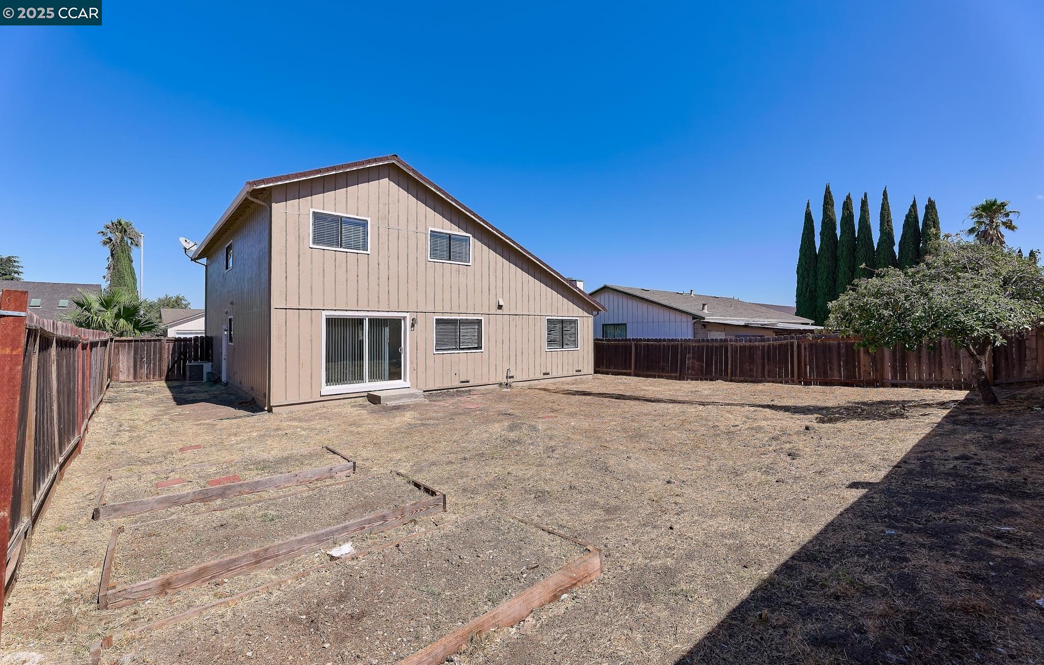 Detail Gallery Image 21 of 24 For 2126 Mendocino Dr, Bay Point,  CA 94565 - 3 Beds | 2/1 Baths