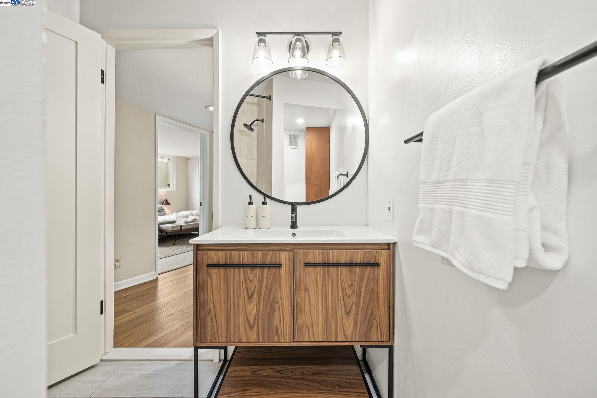 Detail Gallery Image 33 of 60 For 383 Staten Ave #201,  Oakland,  CA 94610 - 3 Beds | 2 Baths