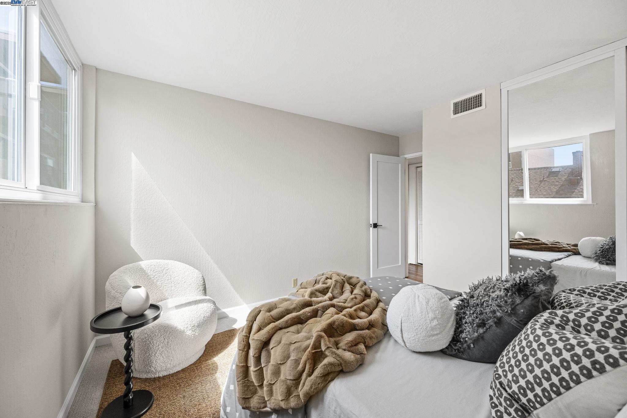 Detail Gallery Image 36 of 60 For 383 Staten Ave #201,  Oakland,  CA 94610 - 3 Beds | 2 Baths