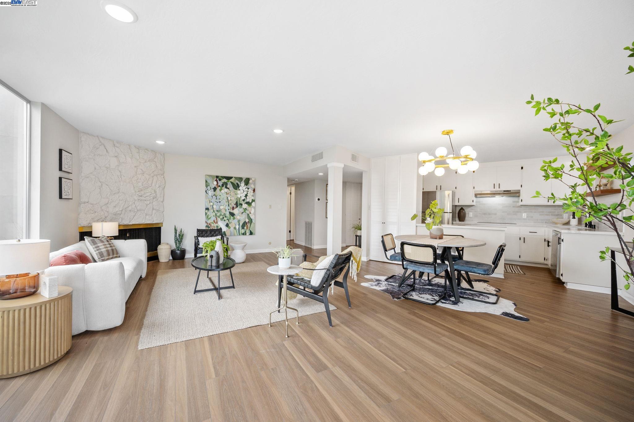 Detail Gallery Image 10 of 60 For 383 Staten Ave #201,  Oakland,  CA 94610 - 3 Beds | 2 Baths