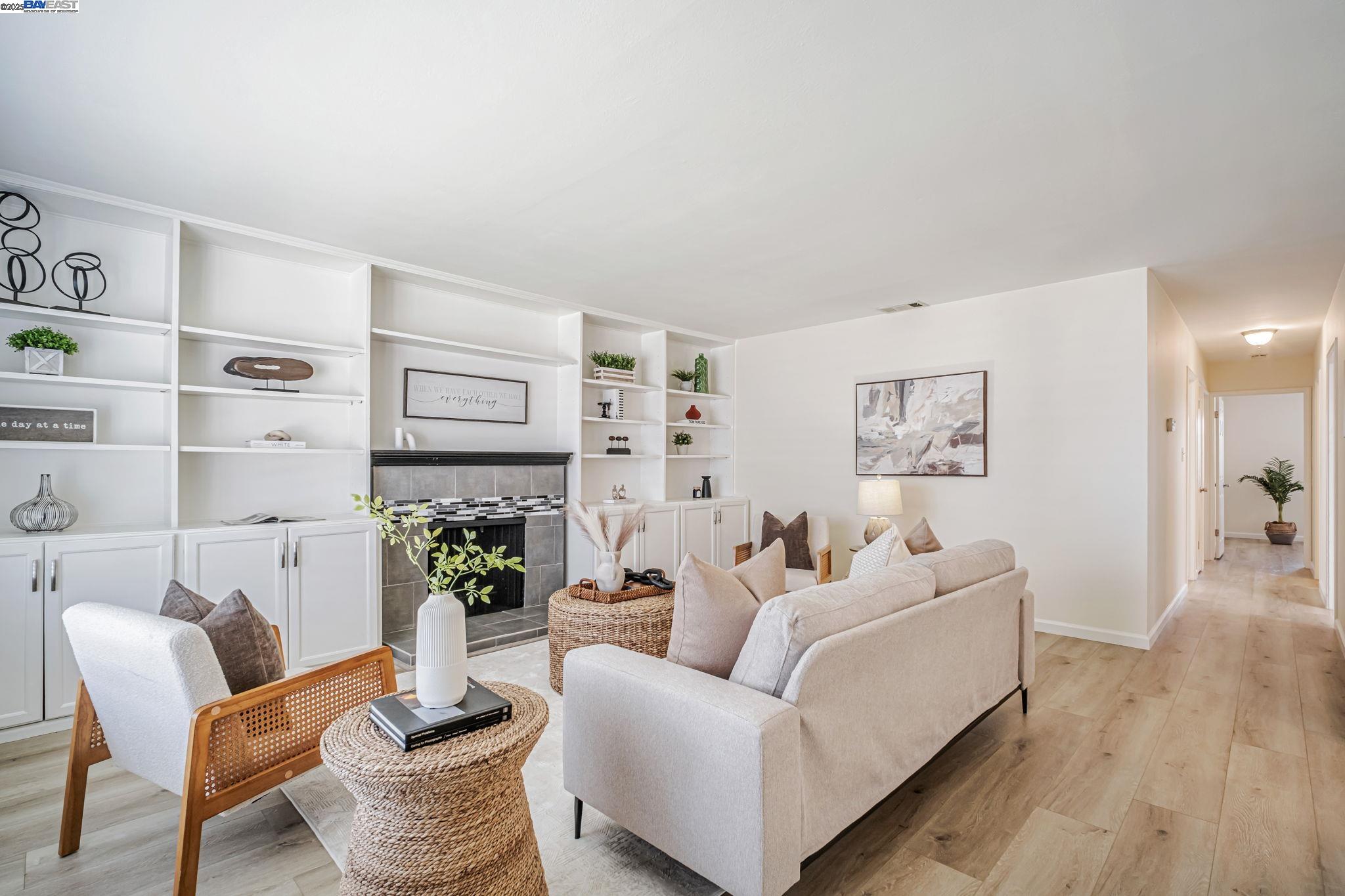 Detail Gallery Image 6 of 28 For 19461 Royal Ave, Hayward,  CA 94541 - 3 Beds | 2 Baths