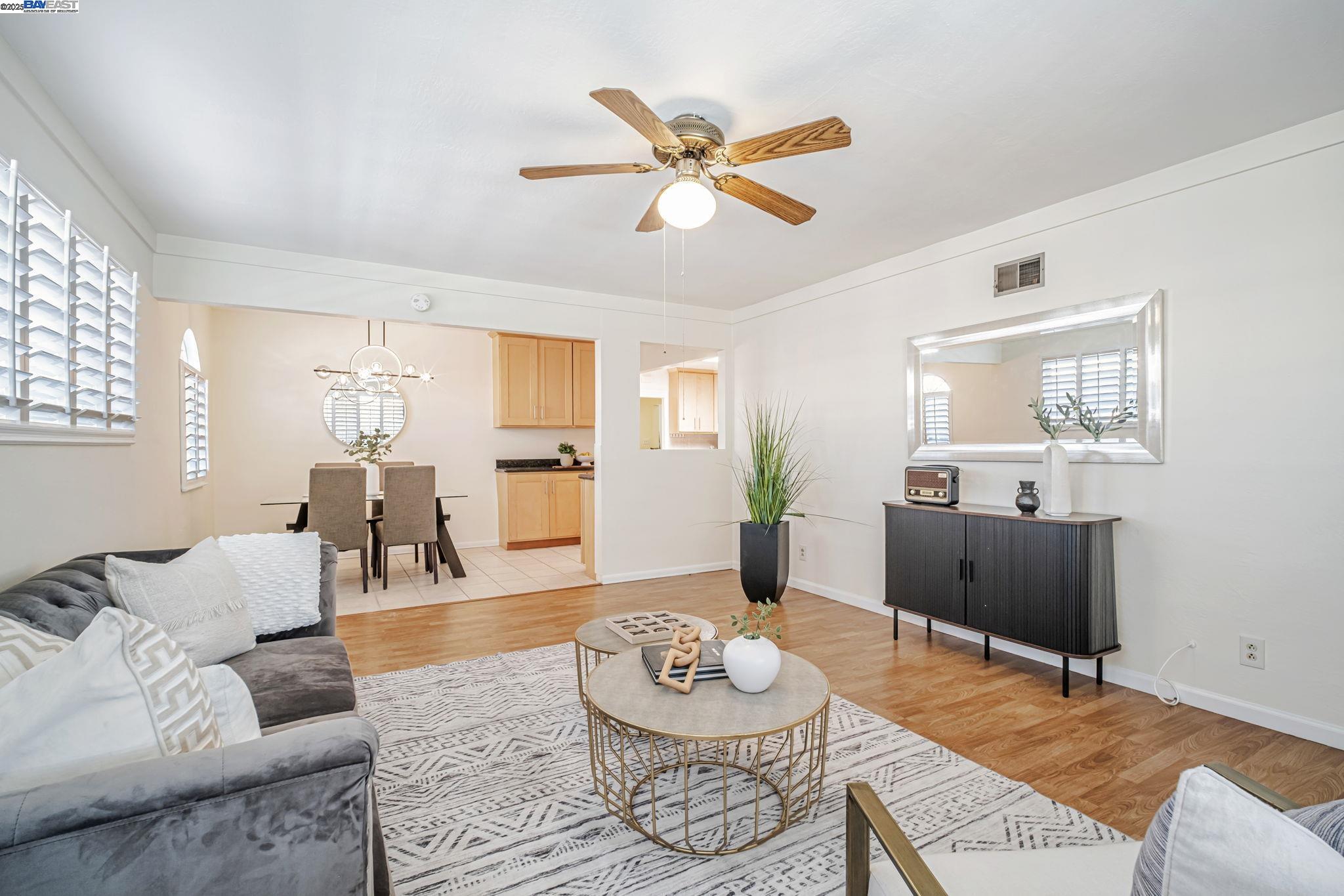 Detail Gallery Image 9 of 28 For 19461 Royal Ave, Hayward,  CA 94541 - 3 Beds | 2 Baths