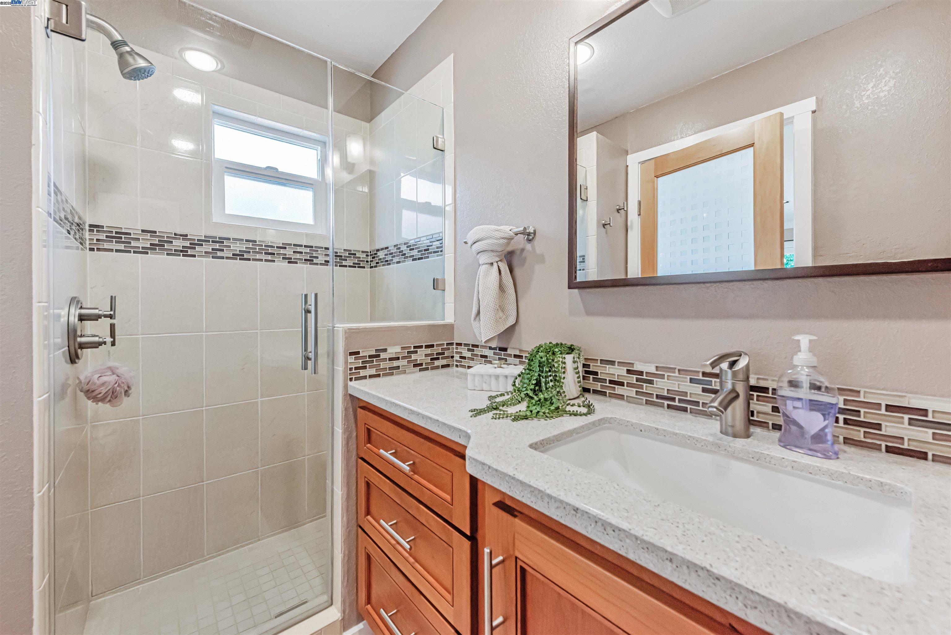 Detail Gallery Image 21 of 51 For 37826 Glenmoor Dr, Fremont,  CA 94536 - 4 Beds | 2 Baths