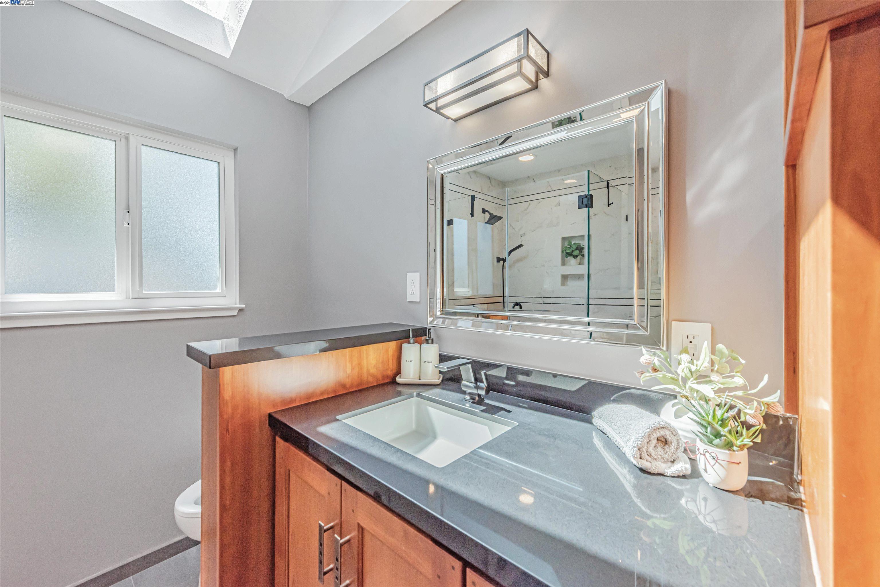 Detail Gallery Image 28 of 51 For 37826 Glenmoor Dr, Fremont,  CA 94536 - 4 Beds | 2 Baths