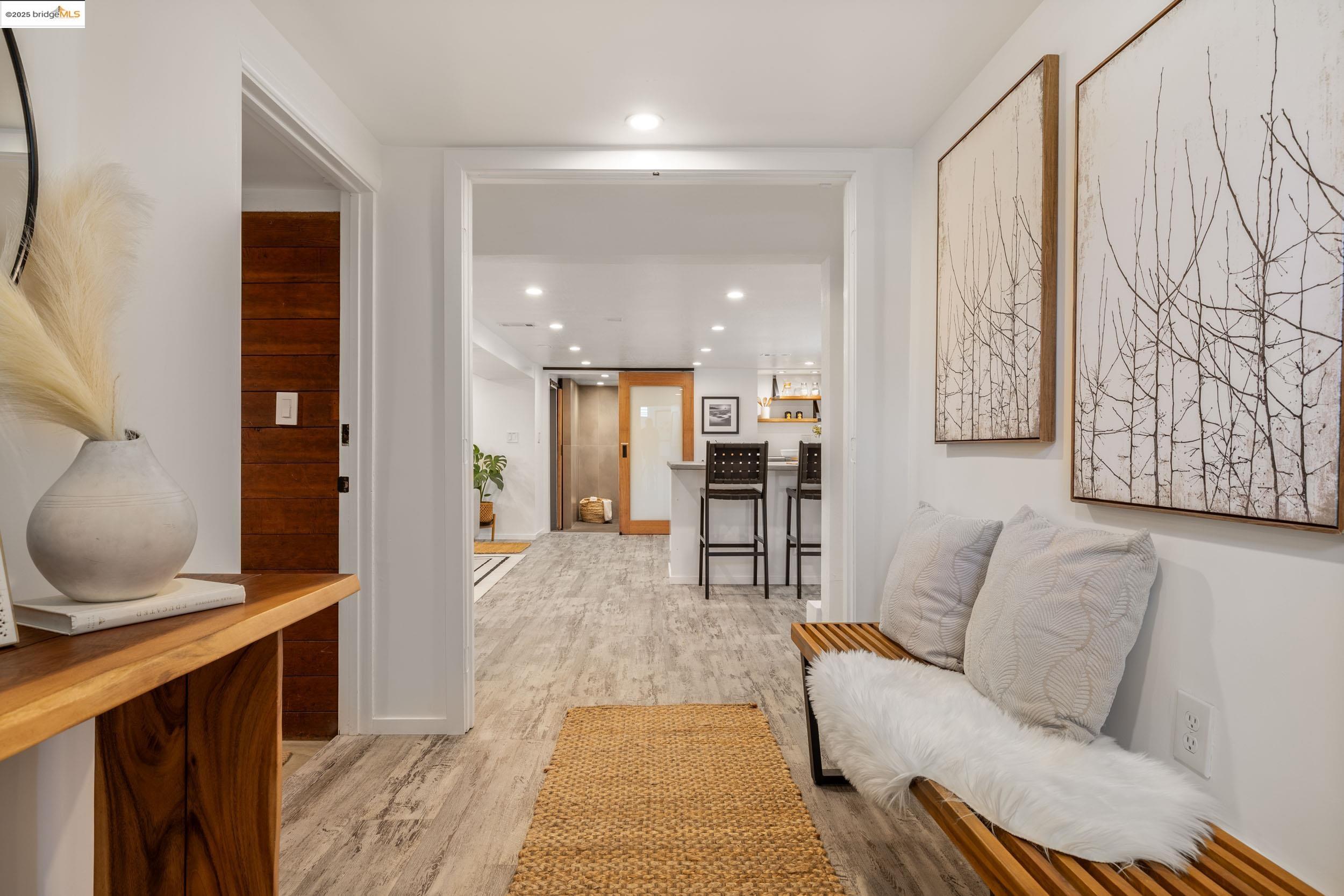 Detail Gallery Image 17 of 52 For 5239 Boyd Ave, Oakland,  CA 94618 - 3 Beds | 3 Baths