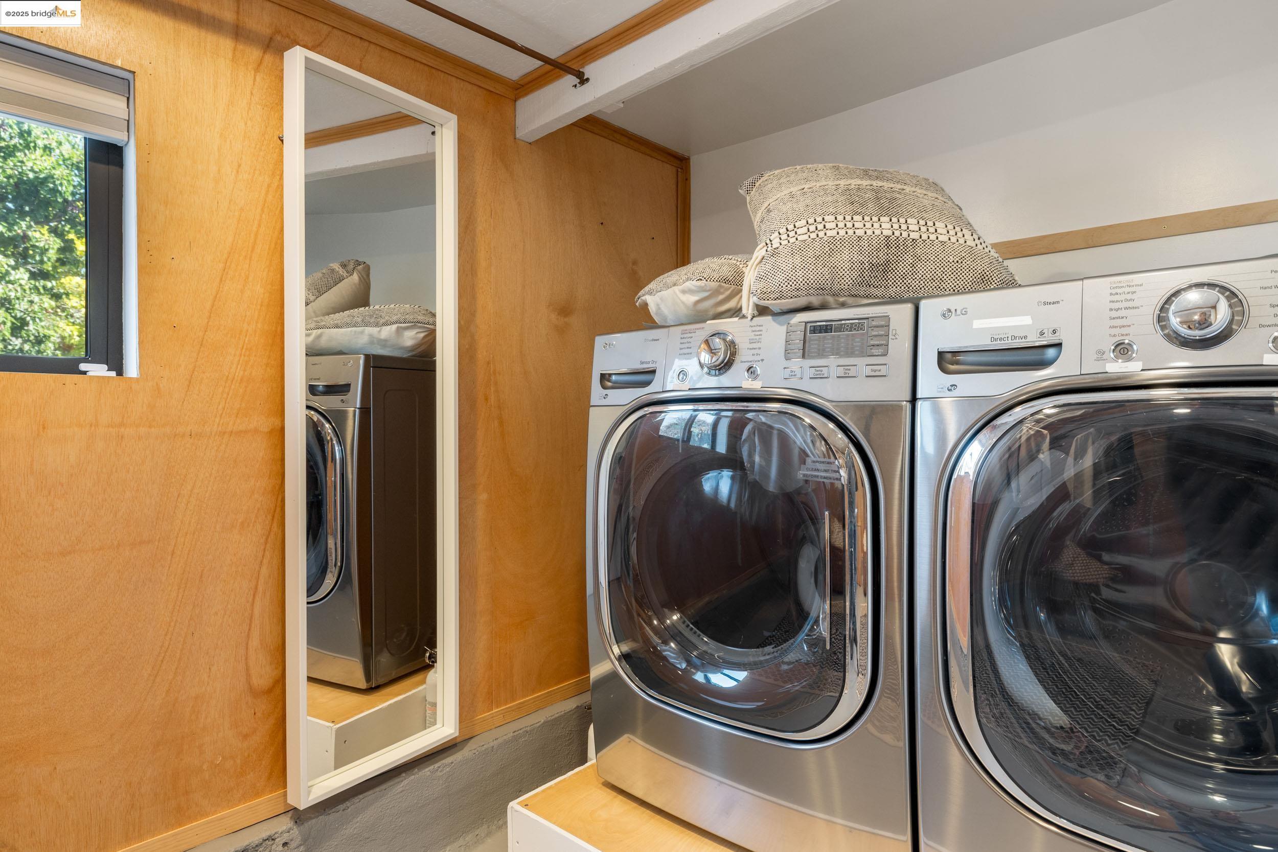 Detail Gallery Image 30 of 52 For 5239 Boyd Ave, Oakland,  CA 94618 - 3 Beds | 3 Baths