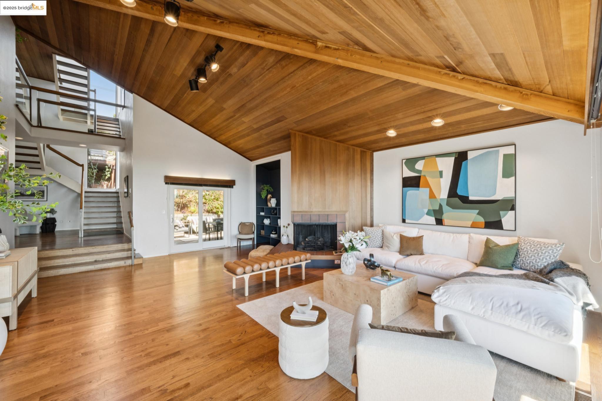 Detail Gallery Image 48 of 60 For 1344 Summit Rd, Berkeley,  CA 94708 - 4 Beds | 3 Baths