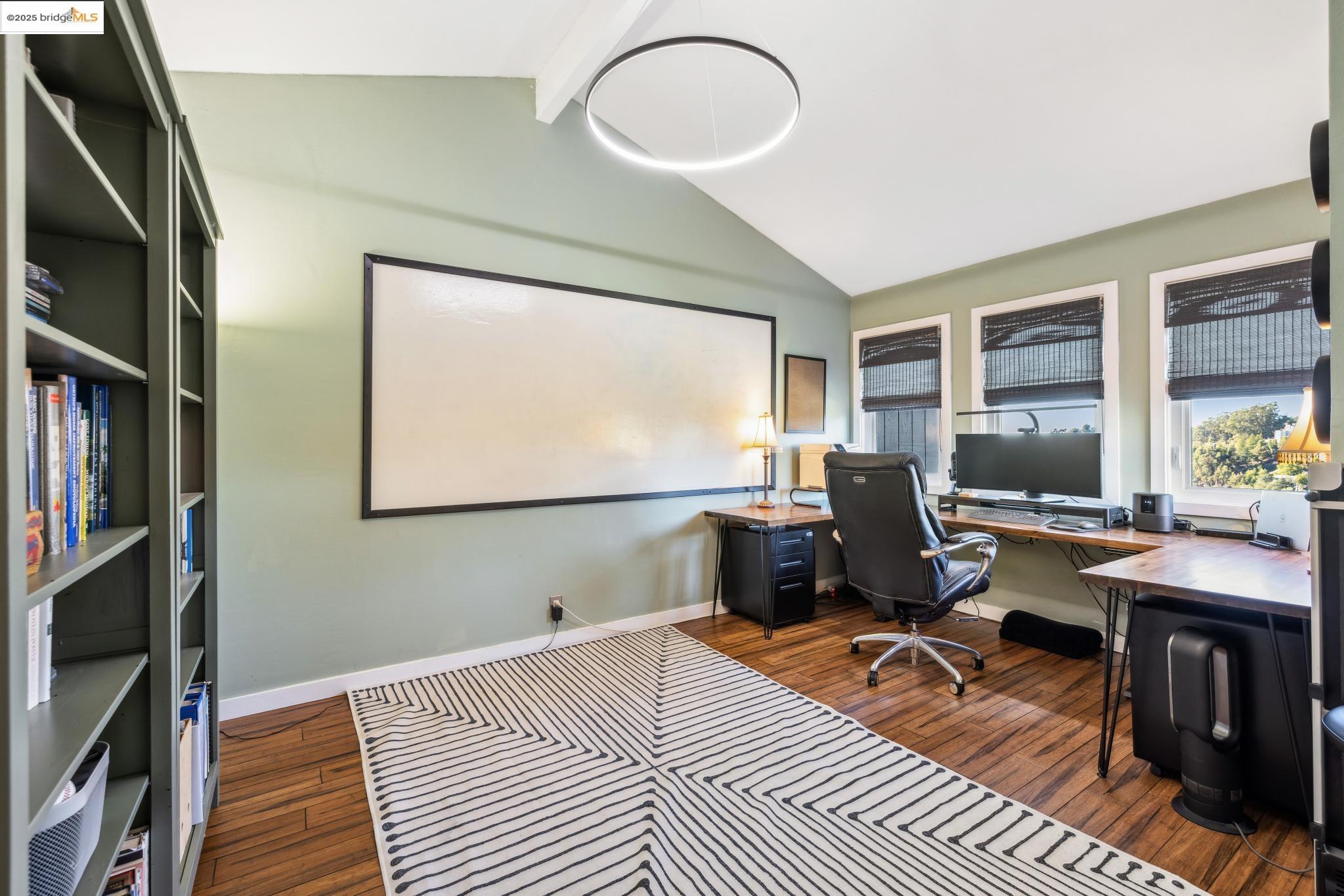 Detail Gallery Image 43 of 60 For 58 Villanova Dr, Oakland,  CA 94611 - 4 Beds | 3/1 Baths
