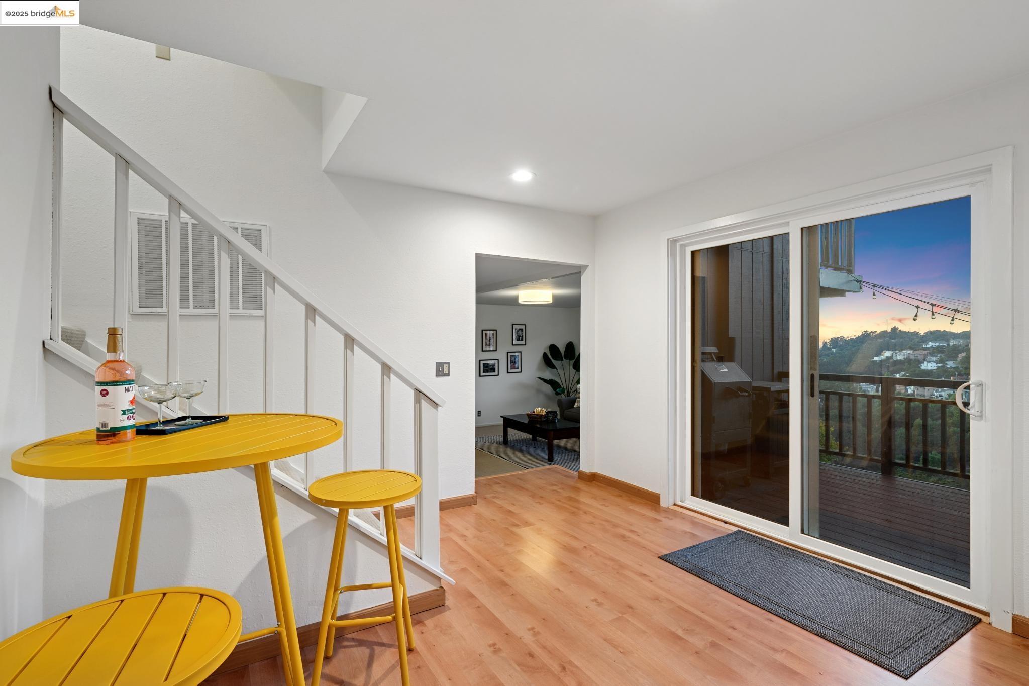 Detail Gallery Image 46 of 60 For 58 Villanova Dr, Oakland,  CA 94611 - 4 Beds | 3/1 Baths