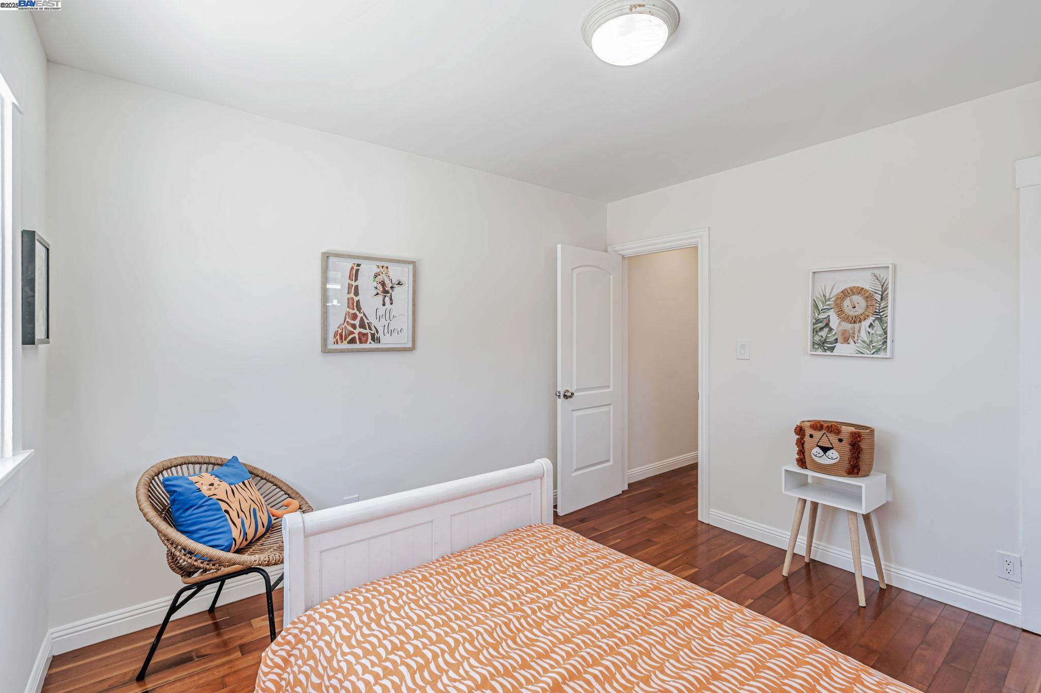 Detail Gallery Image 25 of 41 For 1648 87th Ave, Oakland,  CA 94621 - 2 Beds | 1/1 Baths