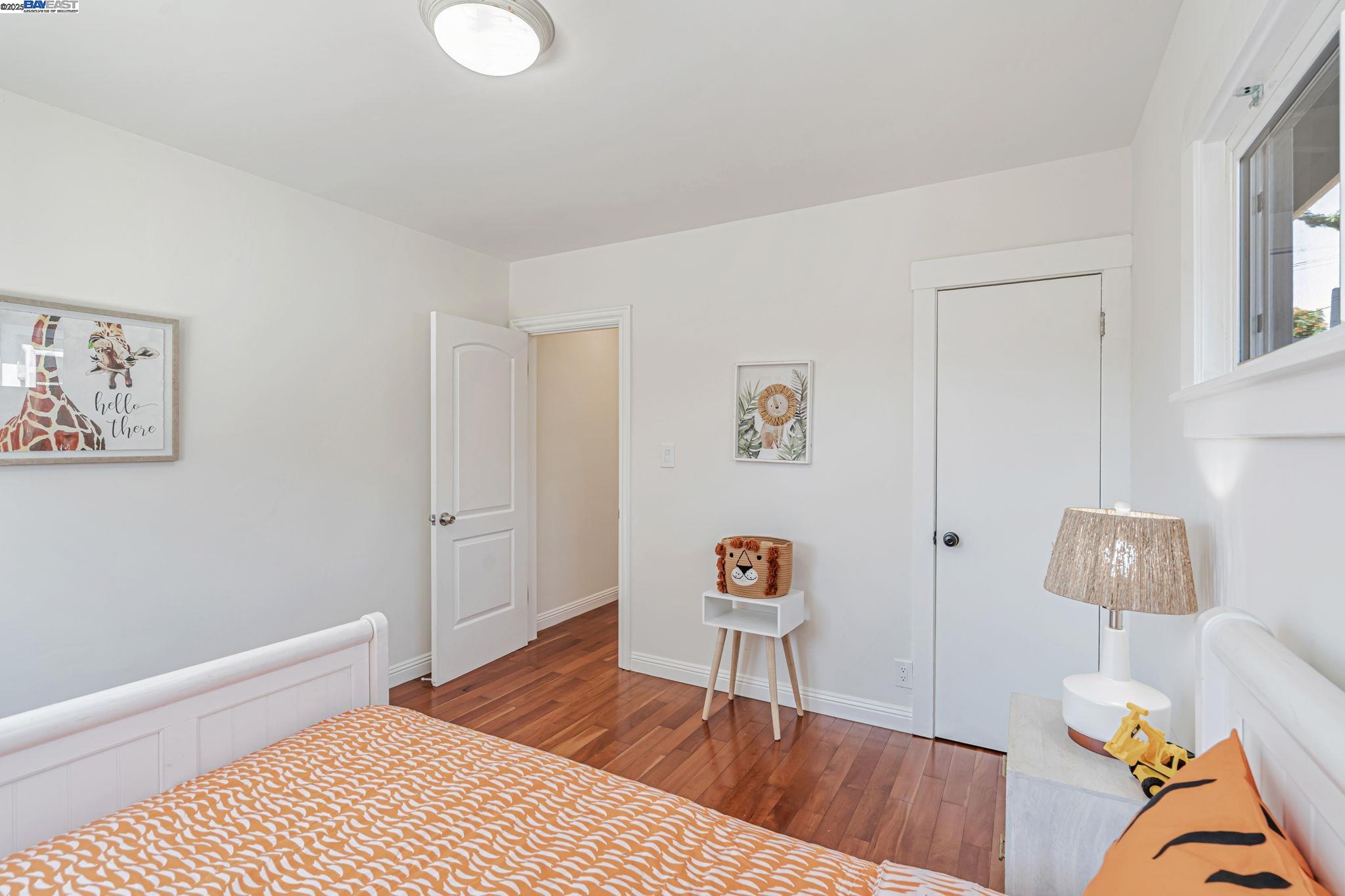 Detail Gallery Image 26 of 41 For 1648 87th Ave, Oakland,  CA 94621 - 2 Beds | 1/1 Baths