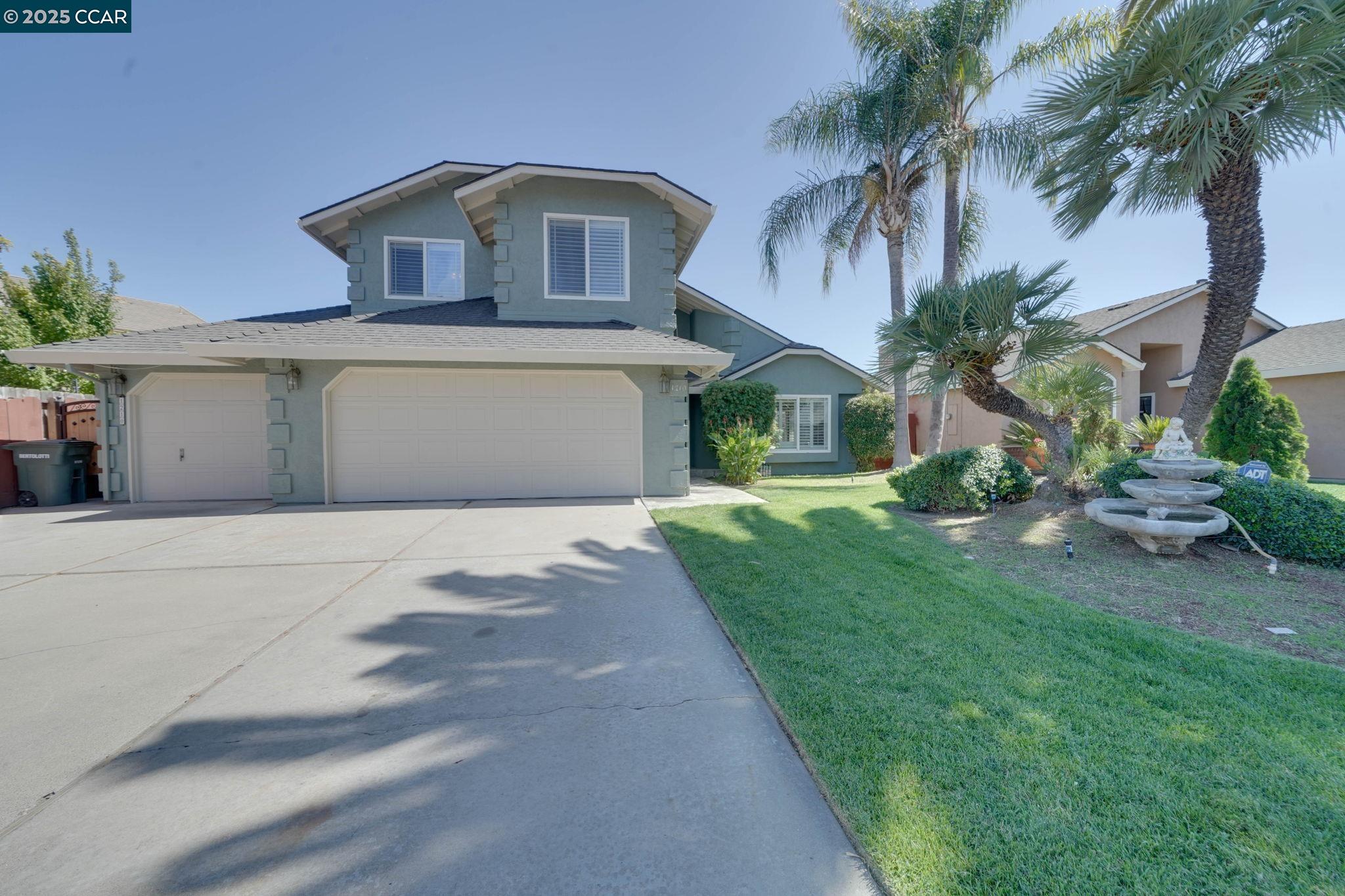 Detail Gallery Image 3 of 47 For 1210 Snow Ridge Ct, Modesto,  CA 95351 - 5 Beds | 3 Baths