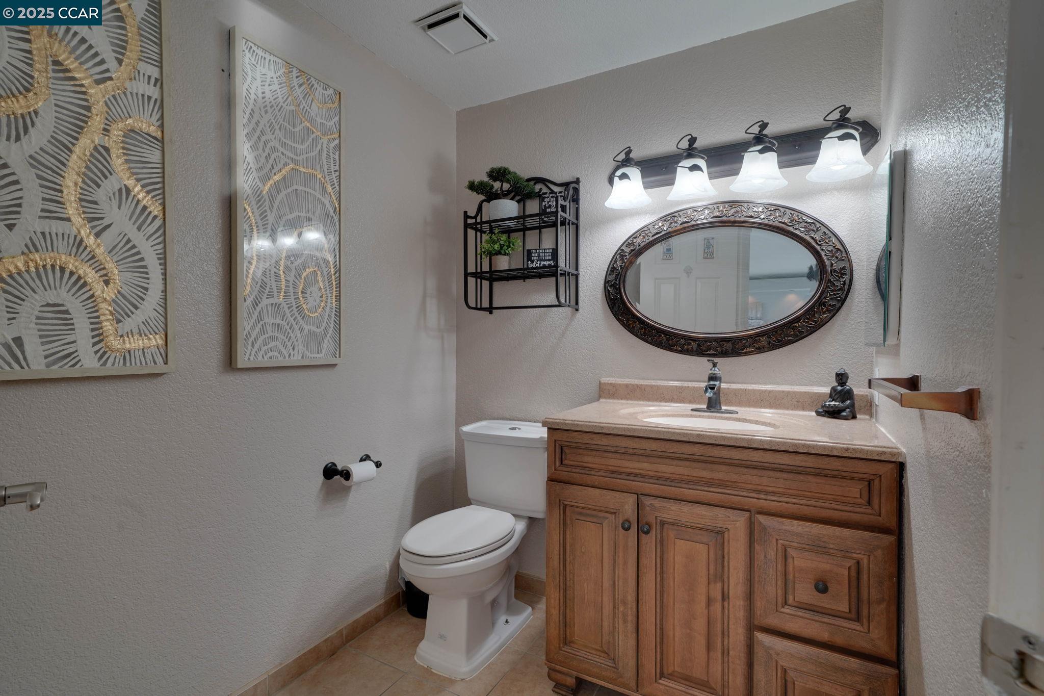 Detail Gallery Image 33 of 47 For 1210 Snow Ridge Ct, Modesto,  CA 95351 - 5 Beds | 3 Baths