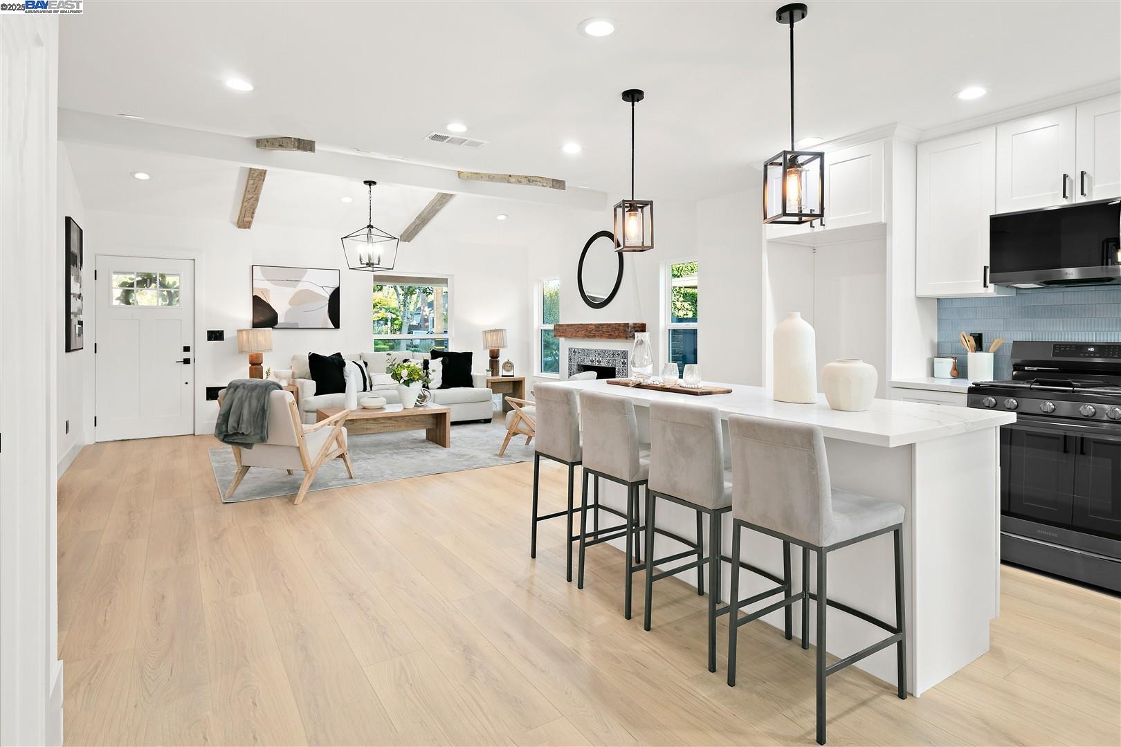 Detail Gallery Image 12 of 57 For 861 N 5th St, San Jose,  CA 95112 - 3 Beds | 2 Baths