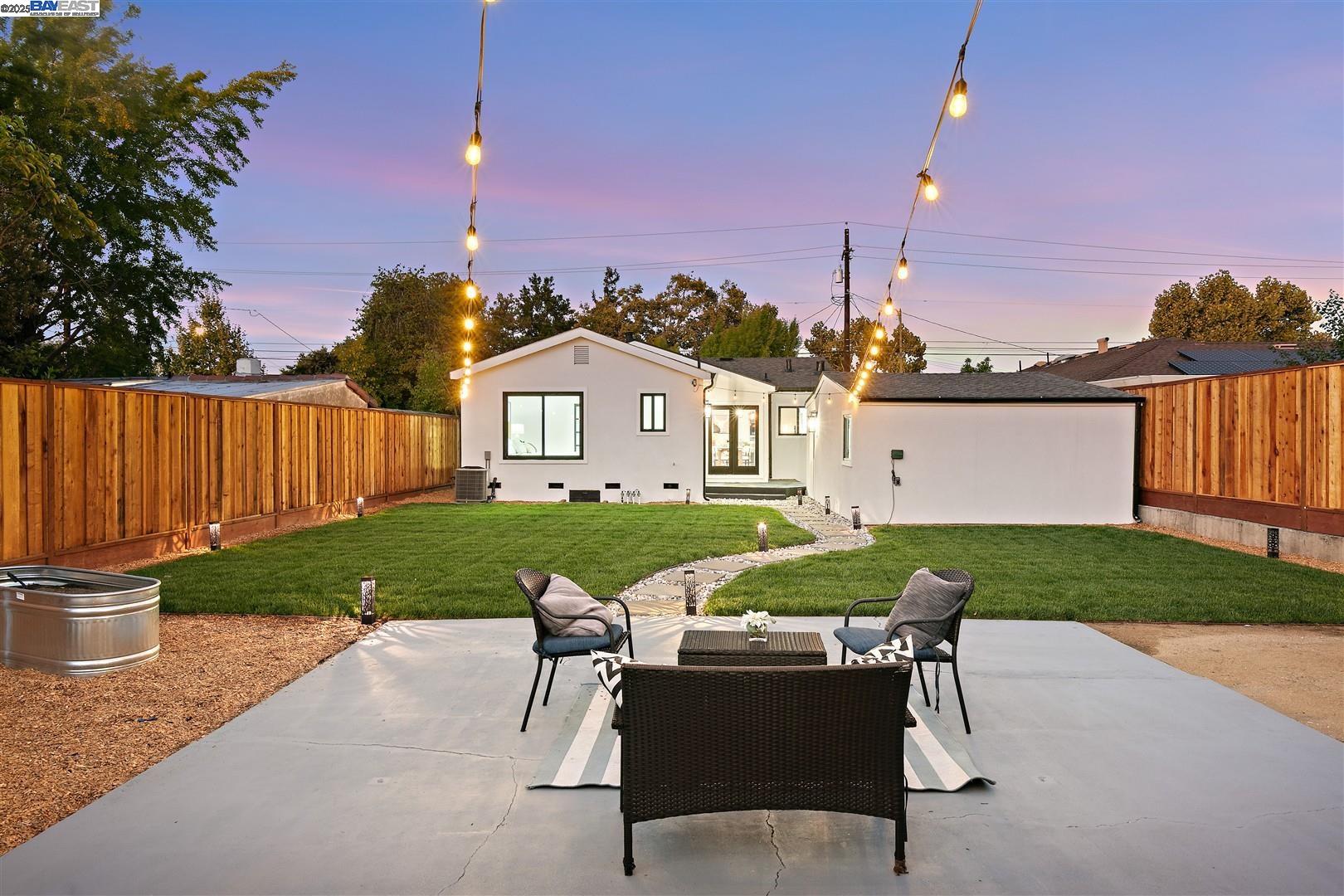 Detail Gallery Image 33 of 57 For 861 N 5th St, San Jose,  CA 95112 - 3 Beds | 2 Baths