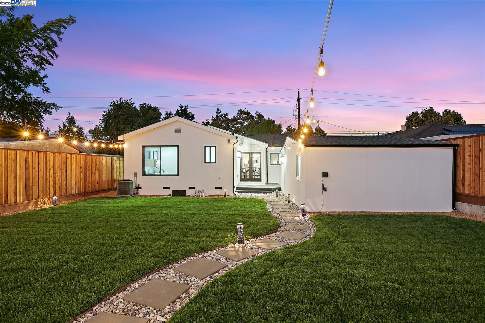 Detail Gallery Image 39 of 57 For 861 N 5th St, San Jose,  CA 95112 - 3 Beds | 2 Baths