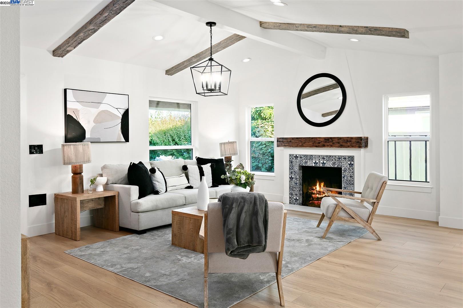 Detail Gallery Image 6 of 57 For 861 N 5th St, San Jose,  CA 95112 - 3 Beds | 2 Baths