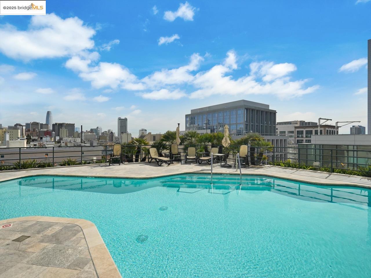 Detail Gallery Image 23 of 36 For 1 Daniel Burnham Ct #101,  San Francisco,  CA 94109 - 1 Beds | 1 Baths