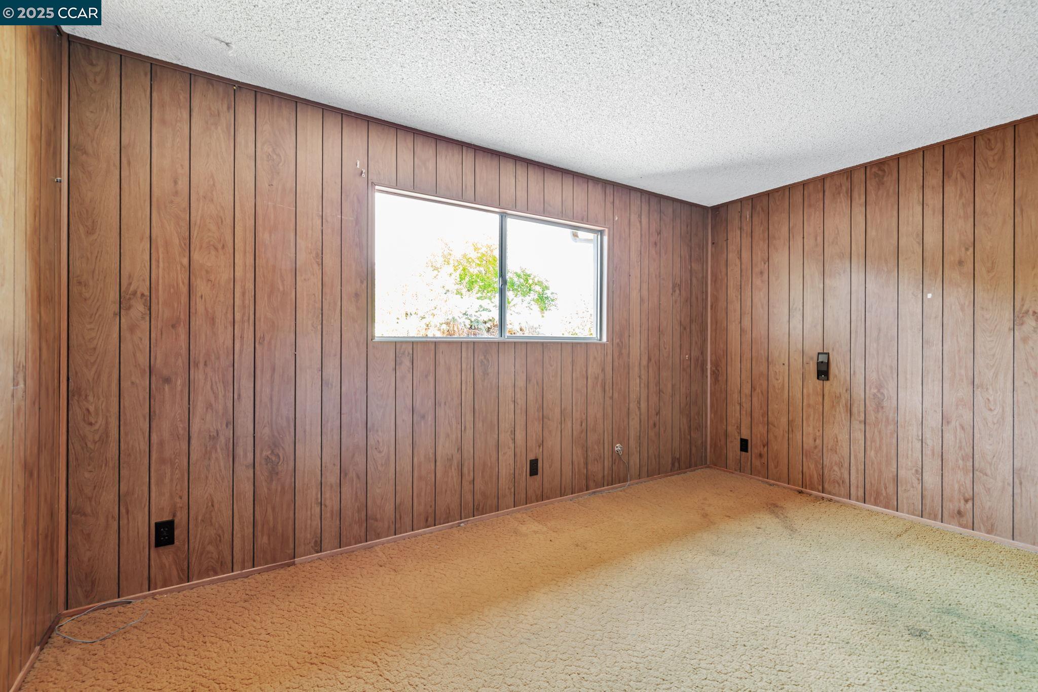 Detail Gallery Image 31 of 40 For 1201 Illinois Ct, Concord,  CA 94521 - 6 Beds | 3 Baths