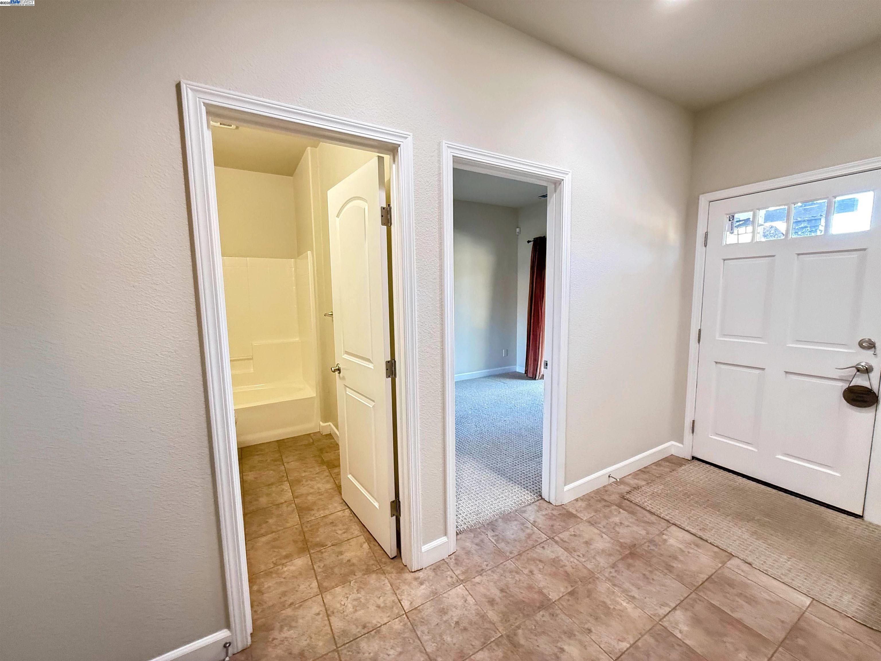 Photo #4: 41111917 Listing 