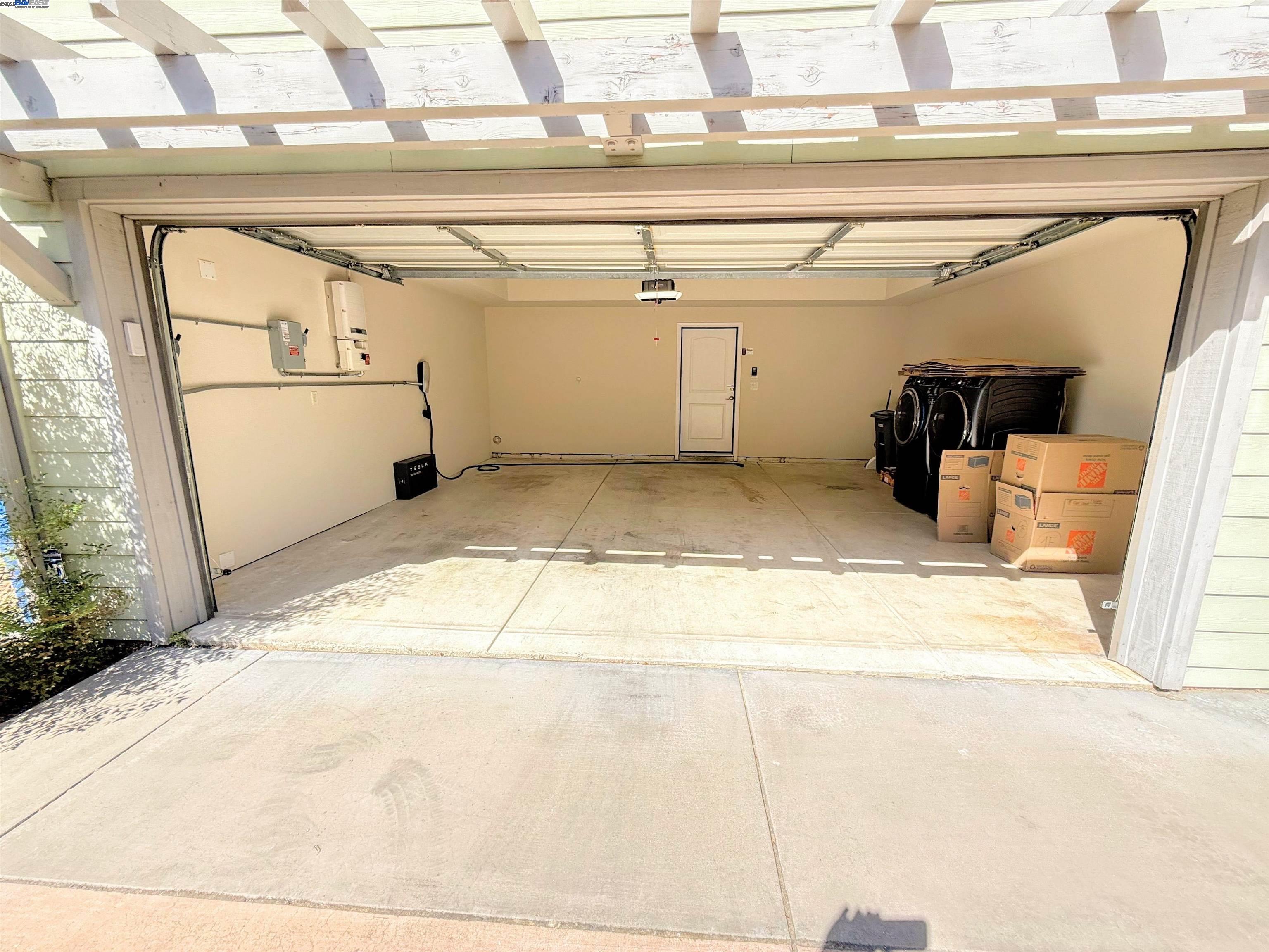 Detail Gallery Image 31 of 46 For 653 Macarthur Blvd, San Leandro,  CA 94577 - 3 Beds | 3/1 Baths