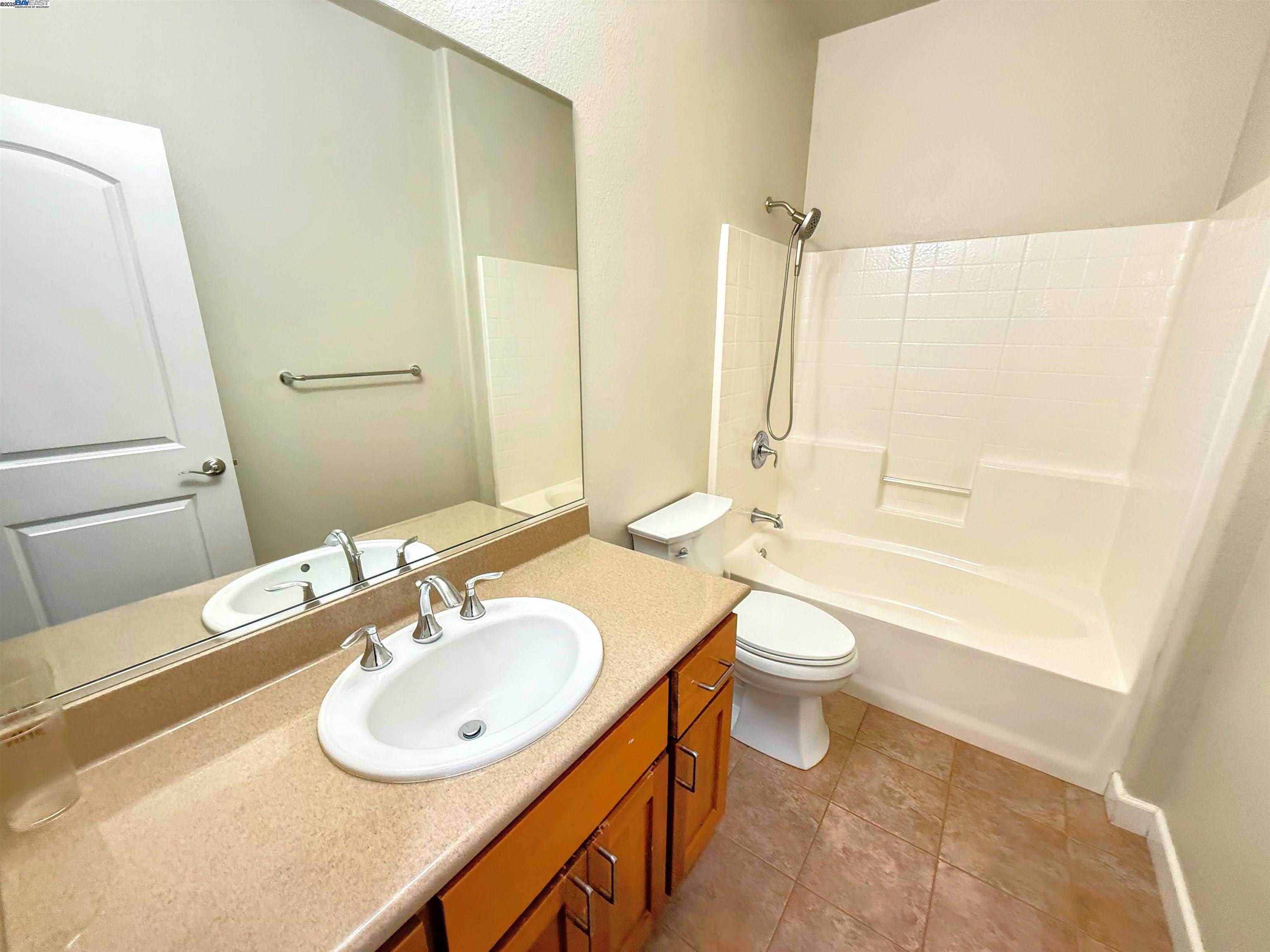 Photo #7: 41111917 Listing: Photo #7