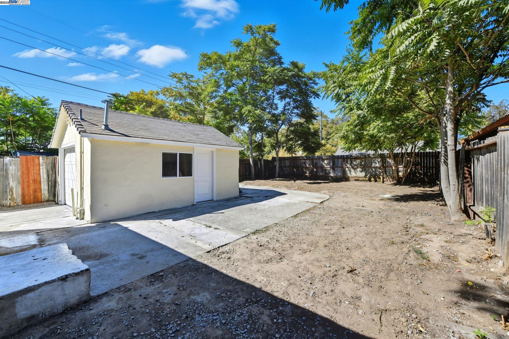 Detail Gallery Image 29 of 30 For 1113 Rivera Dr, Sacramento,  CA 95838 - 2 Beds | 1 Baths