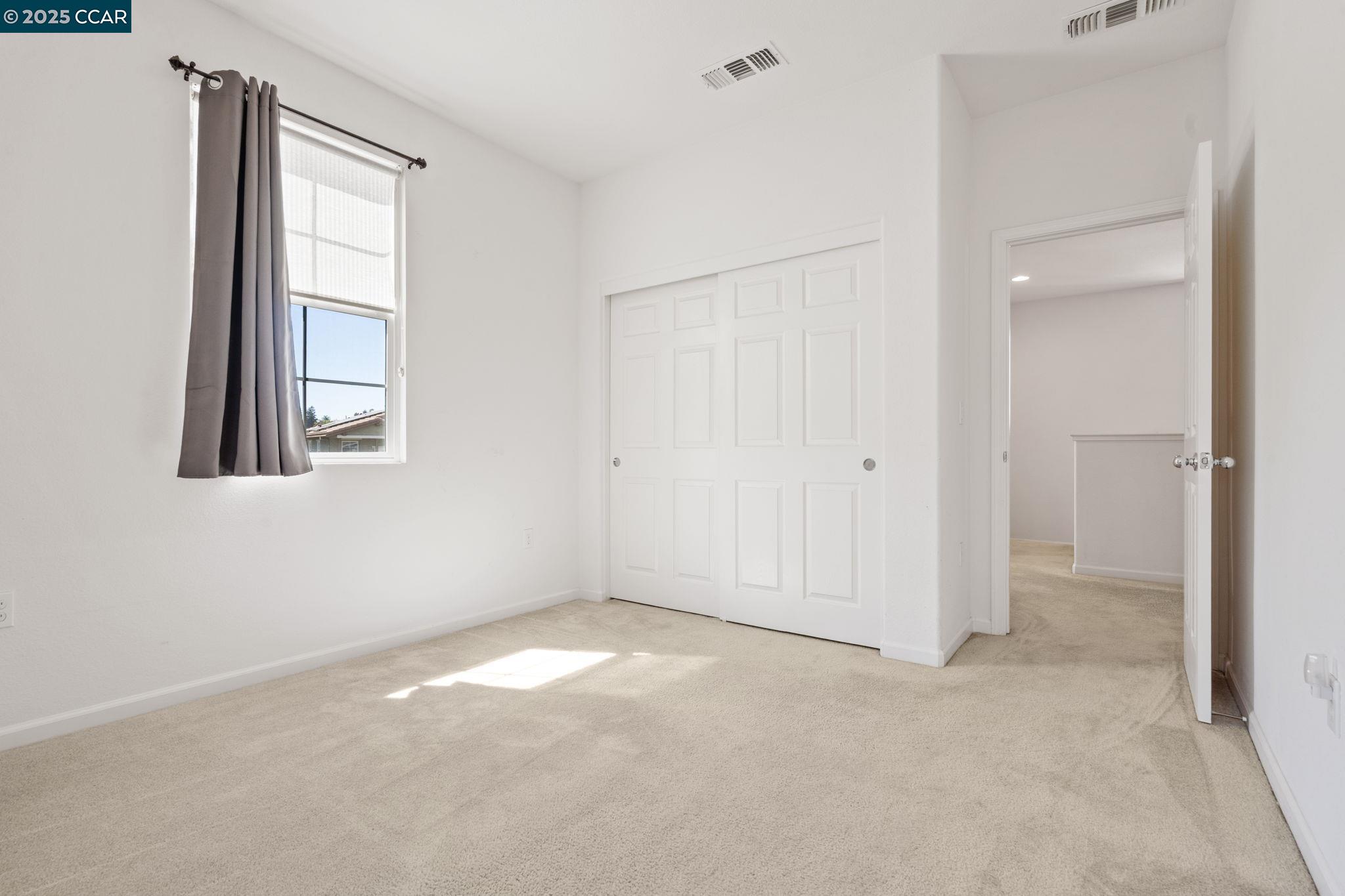 Detail Gallery Image 26 of 31 For 4599 Donegal Way, Antioch,  CA 94531 - 4 Beds | 2/1 Baths
