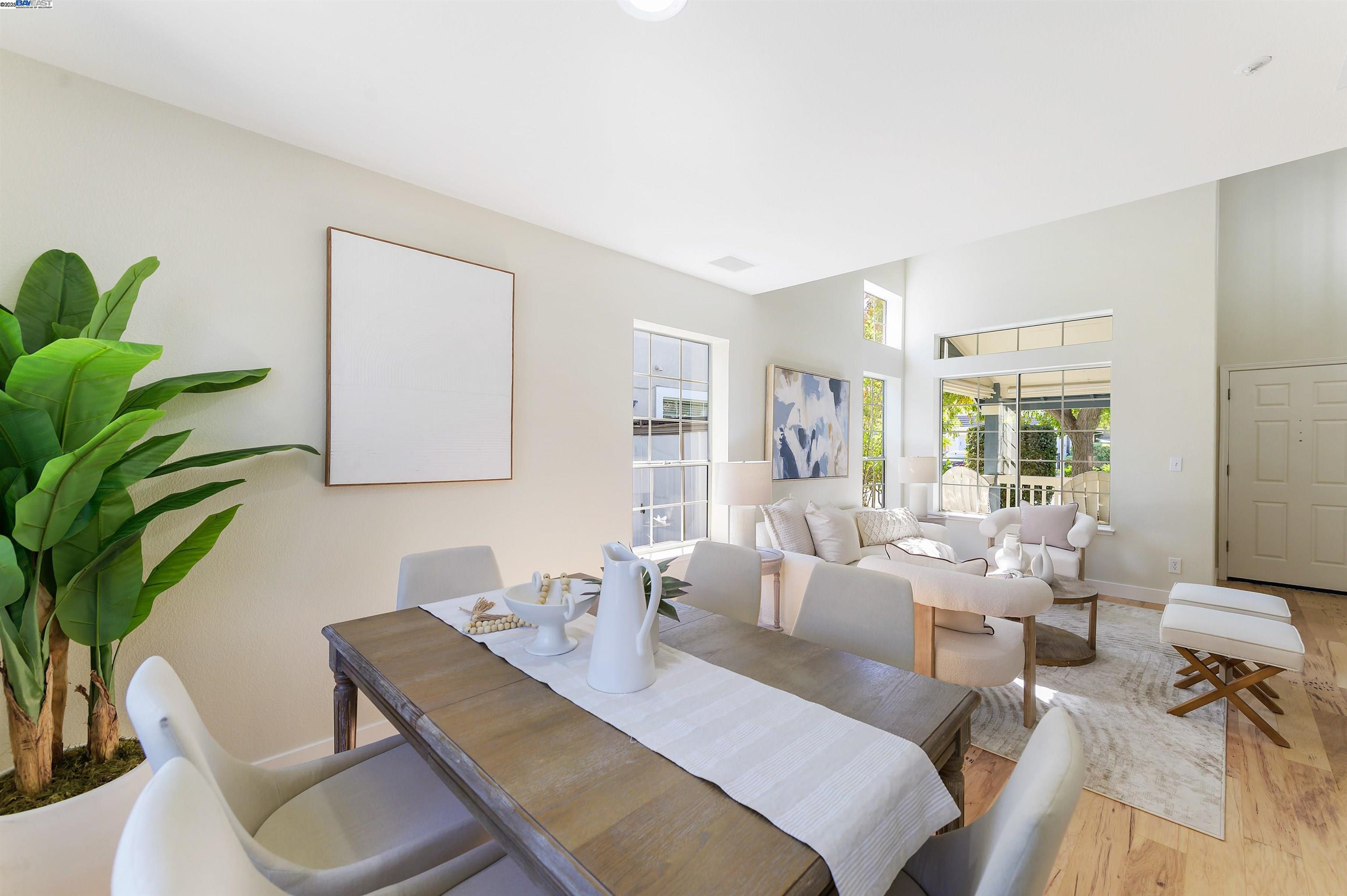 Detail Gallery Image 4 of 28 For 1121 Riviera Ct, Livermore,  CA 94551 - 4 Beds | 2/1 Baths