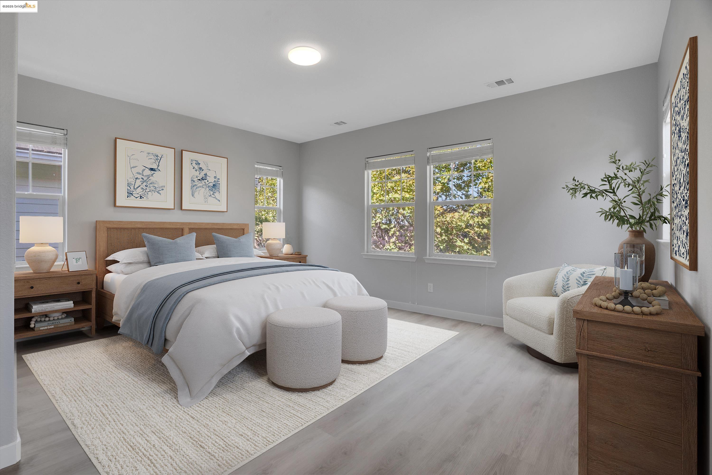 Detail Gallery Image 7 of 51 For 1002 Flagship Dr, Vallejo,  CA 94592 - 3 Beds | 2/1 Baths