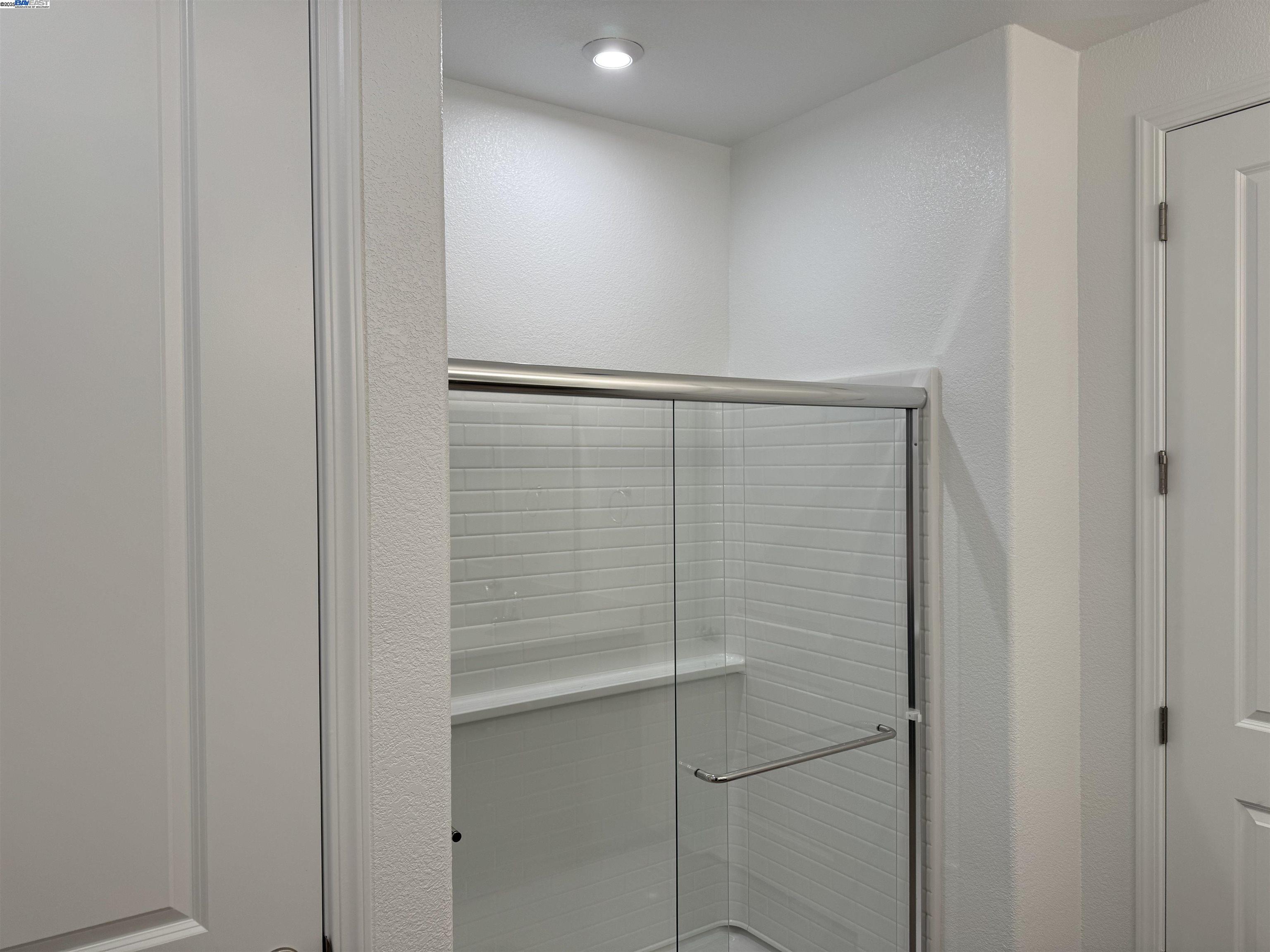 Detail Gallery Image 21 of 36 For 2017 Quartz Cove Way, Roseville,  CA 95747 - 4 Beds | 2 Baths