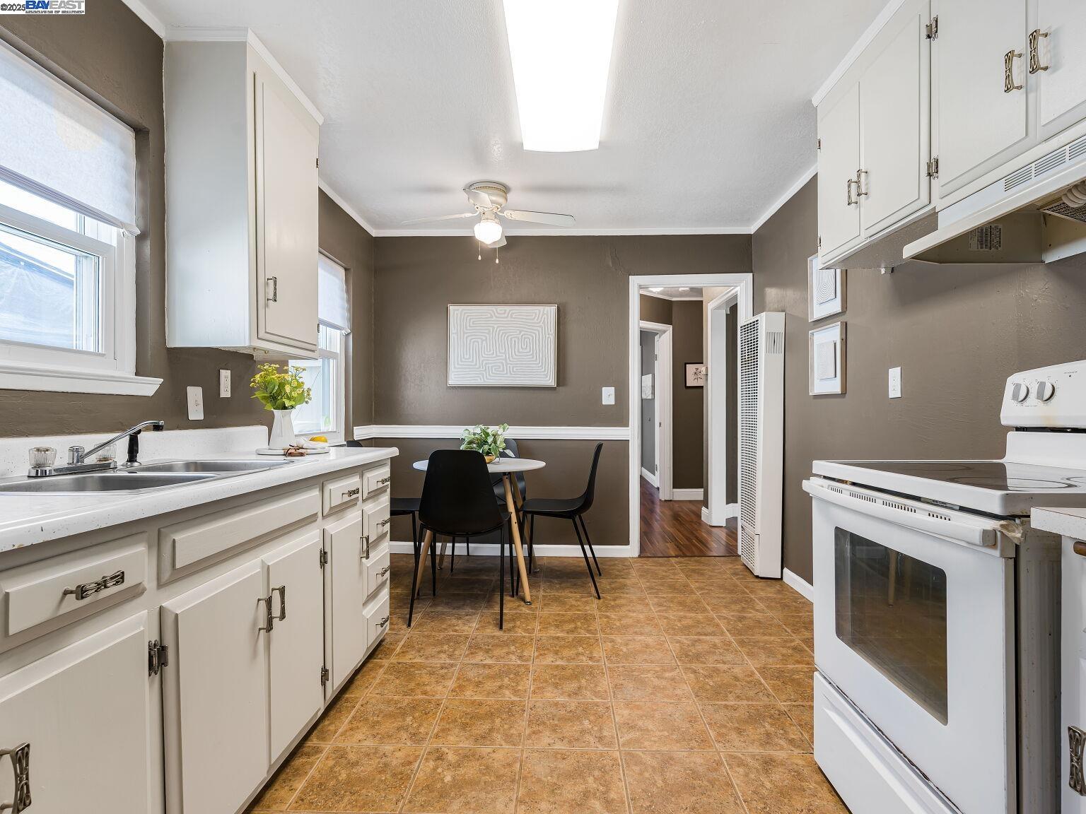 Detail Gallery Image 15 of 21 For 130 12th St, Vallejo,  CA 94590 - 3 Beds | 1 Baths