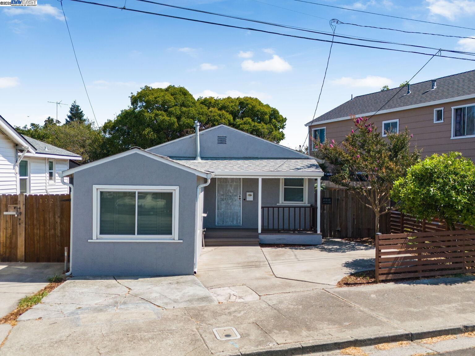 Detail Gallery Image 9 of 21 For 130 12th St, Vallejo,  CA 94590 - 3 Beds | 1 Baths