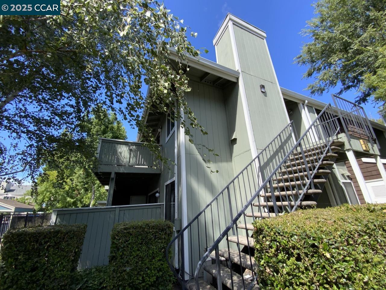 Photo #2: 41111929 Listing 