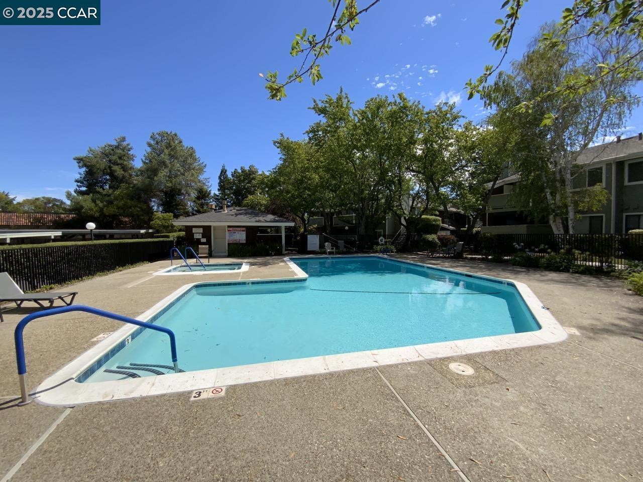 Photo #23: 41111929 Listing: Photo #23