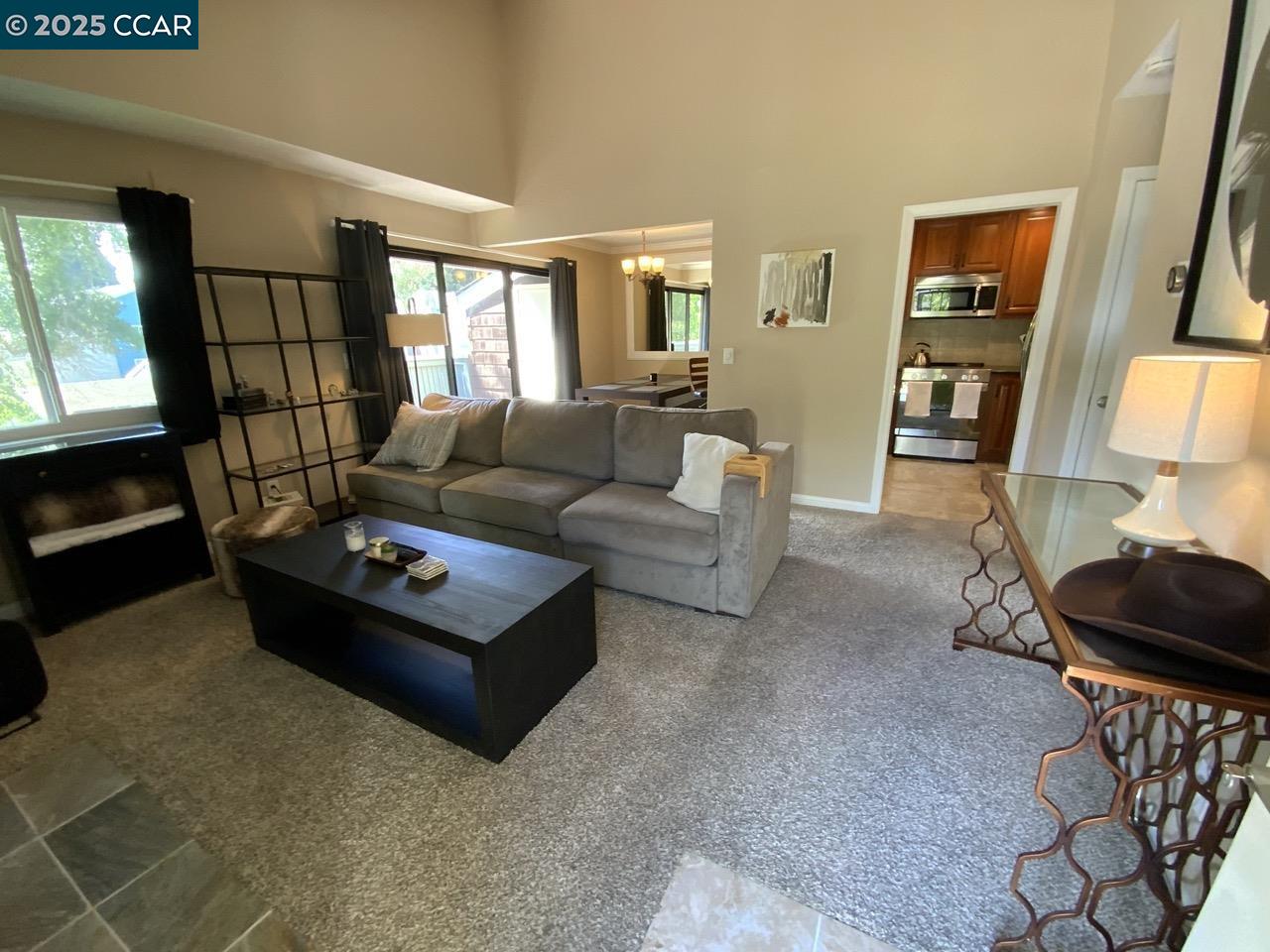Photo #4: 41111929 Listing 