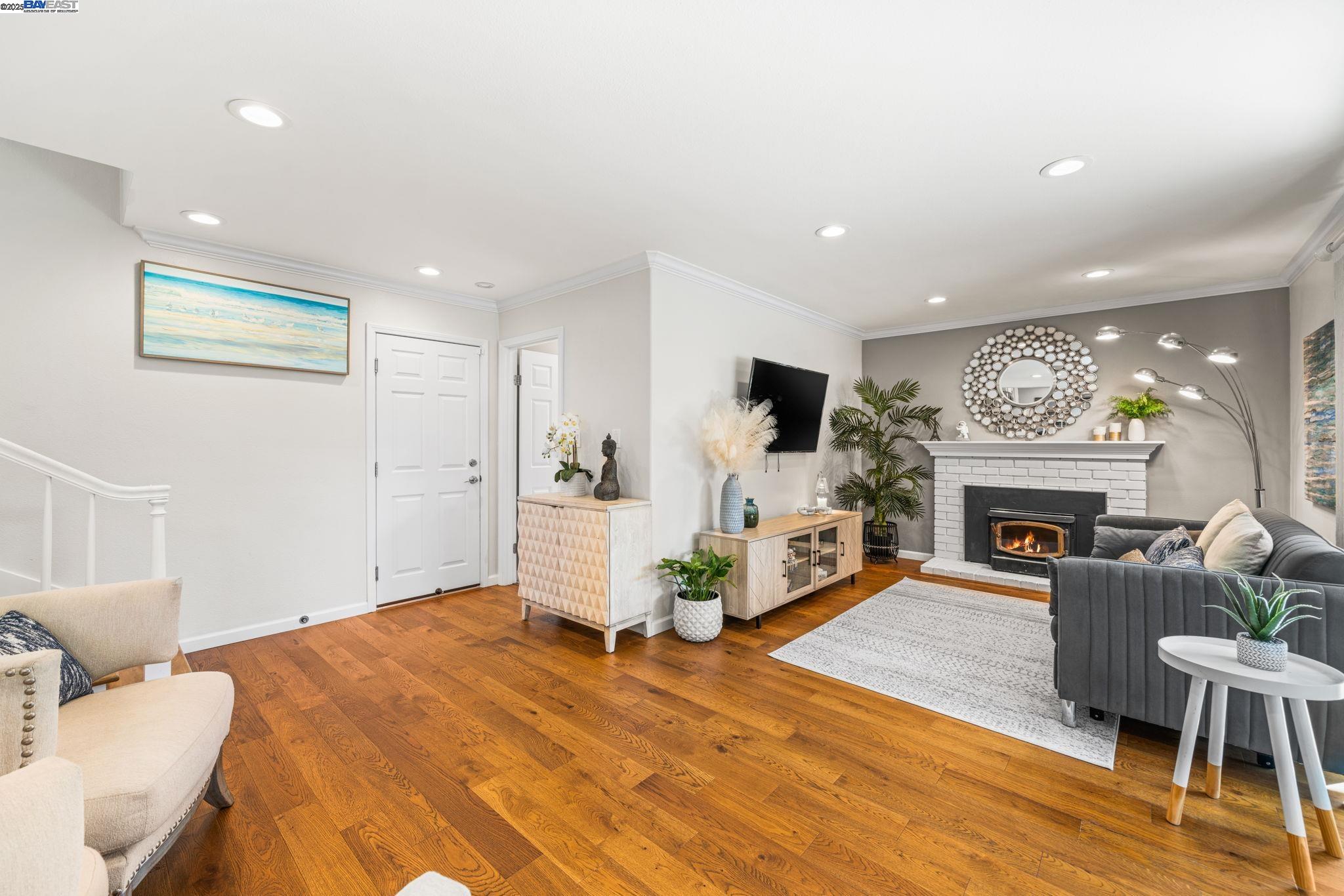 Detail Gallery Image 21 of 52 For 4336 Muirwood Dr, Pleasanton,  CA 94588 - 4 Beds | 2/1 Baths