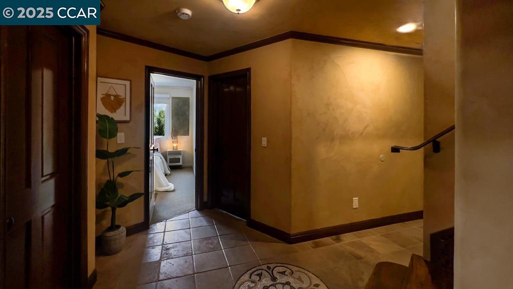 Detail Gallery Image 32 of 60 For 800 Hamilton Dr, Pleasant Hill,  CA 94523 - 4 Beds | 4 Baths