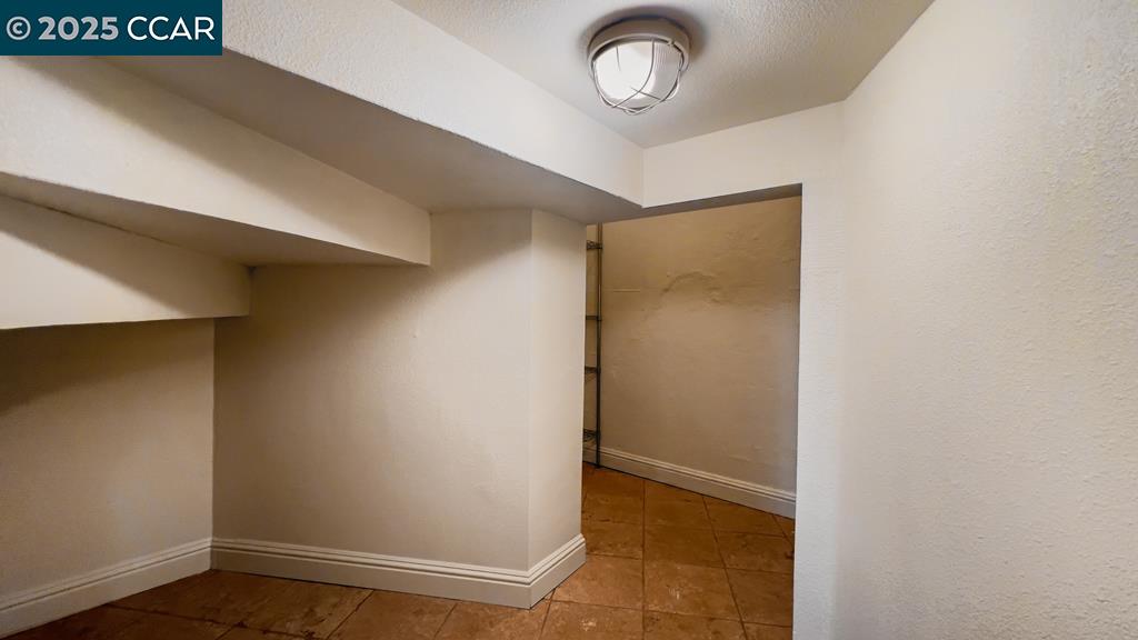 Detail Gallery Image 41 of 60 For 800 Hamilton Dr, Pleasant Hill,  CA 94523 - 4 Beds | 4 Baths