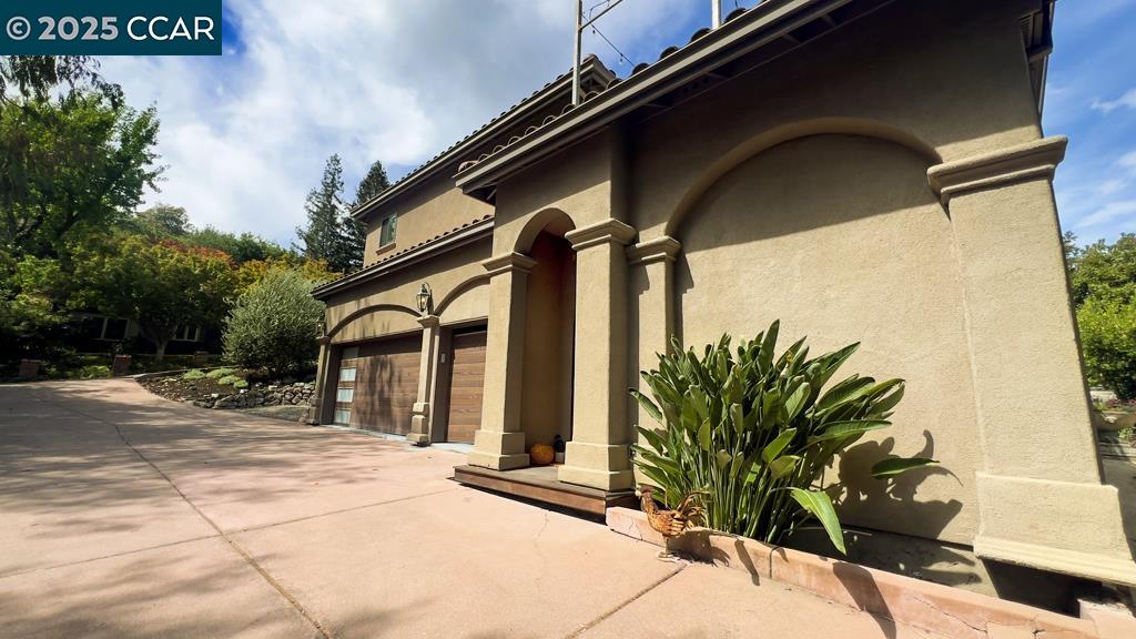 Detail Gallery Image 55 of 60 For 800 Hamilton Dr, Pleasant Hill,  CA 94523 - 4 Beds | 4 Baths