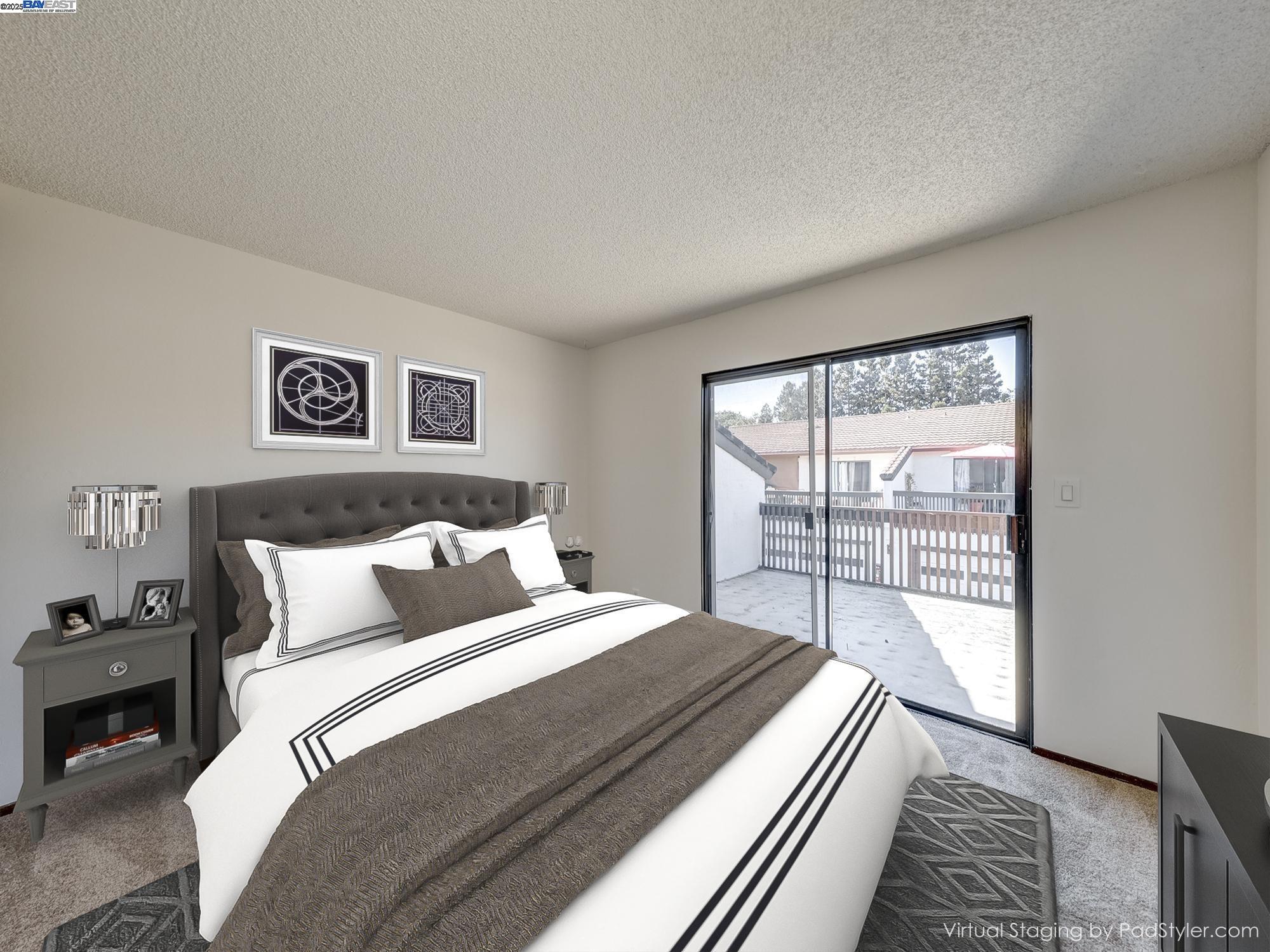 Detail Gallery Image 13 of 20 For 1430 Gordon St, Redwood City,  CA 94061 - 3 Beds | 2/1 Baths