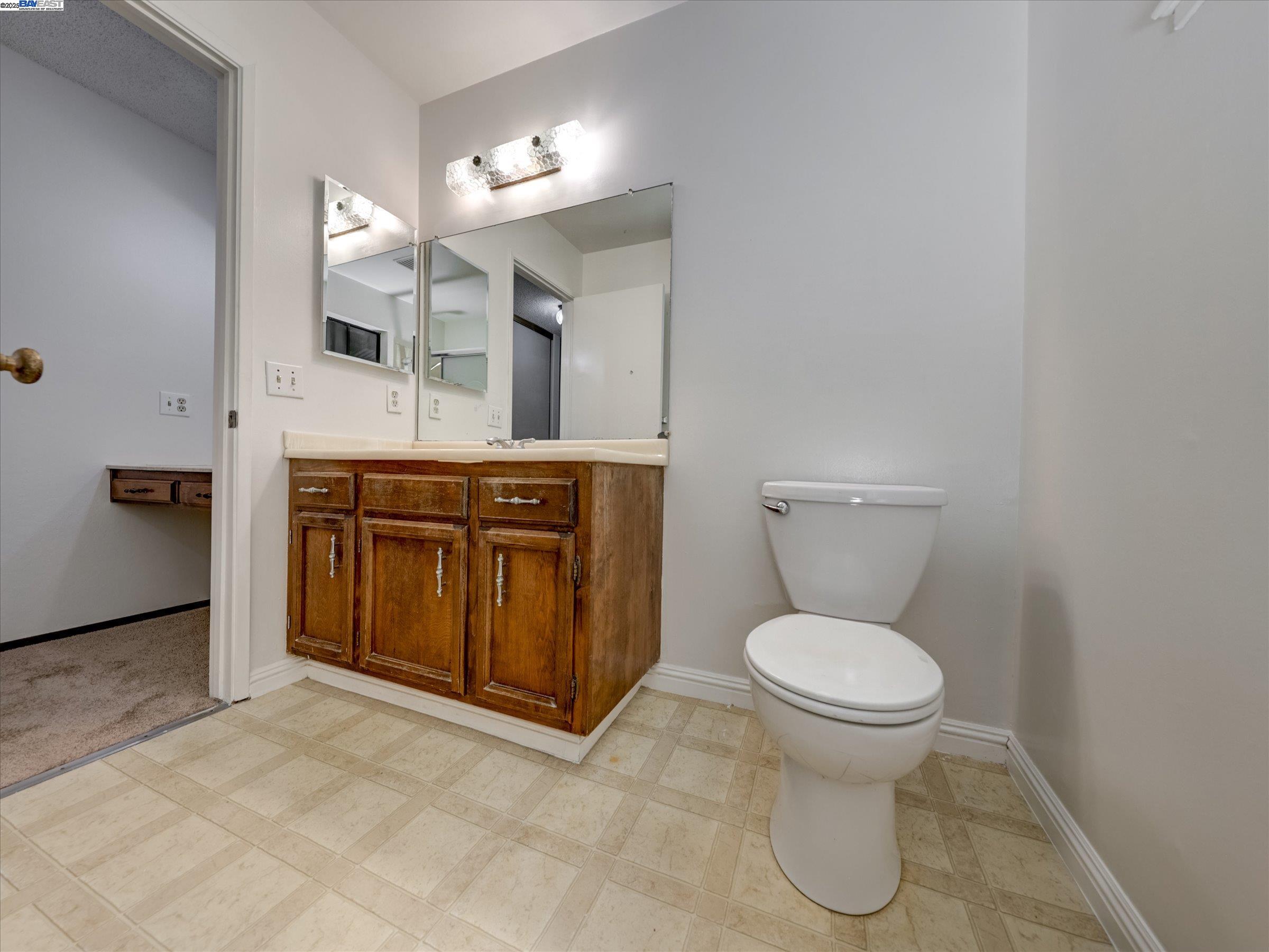 Detail Gallery Image 16 of 20 For 1430 Gordon St, Redwood City,  CA 94061 - 3 Beds | 2/1 Baths