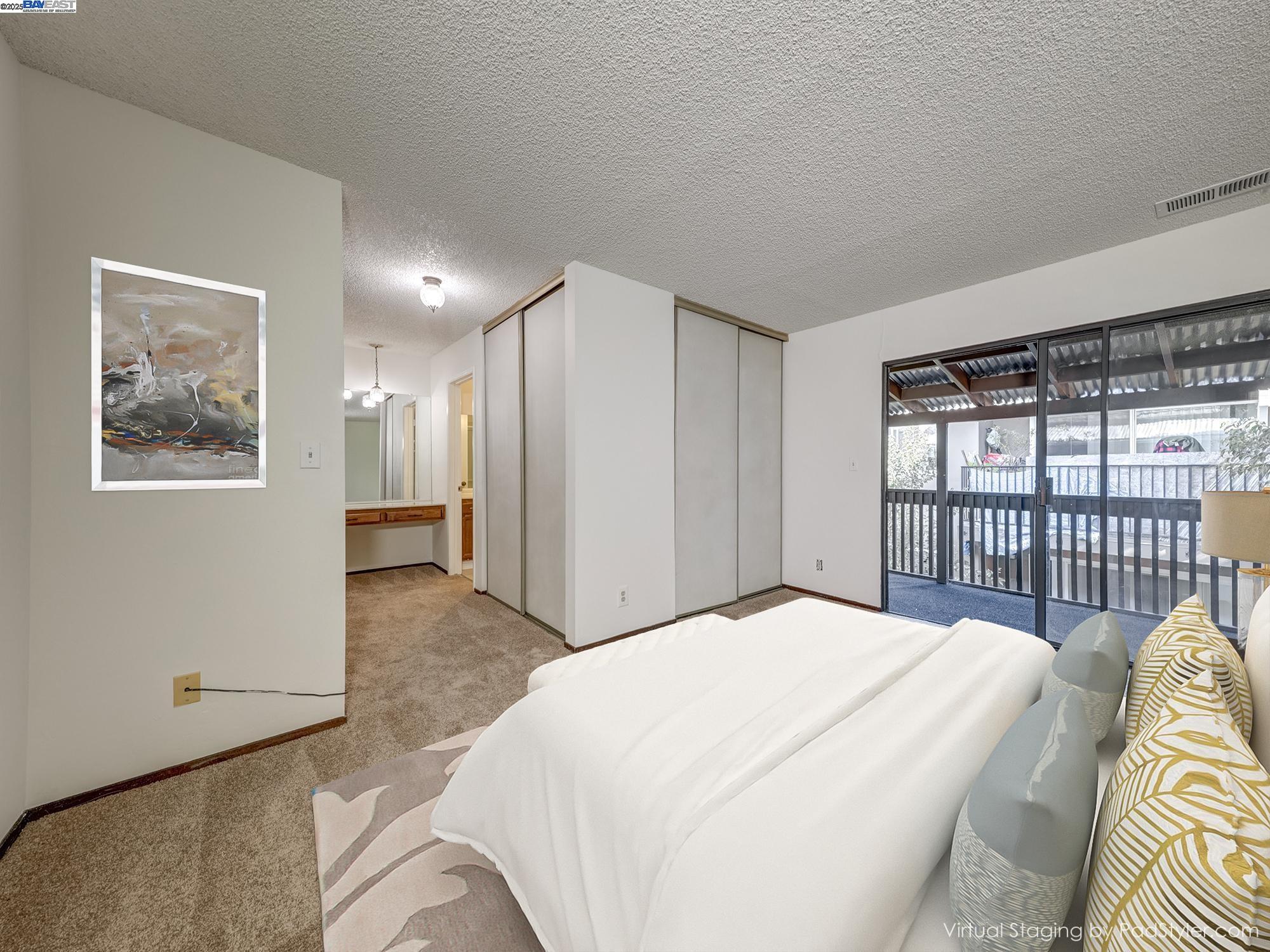 Detail Gallery Image 7 of 20 For 1430 Gordon St, Redwood City,  CA 94061 - 3 Beds | 2/1 Baths