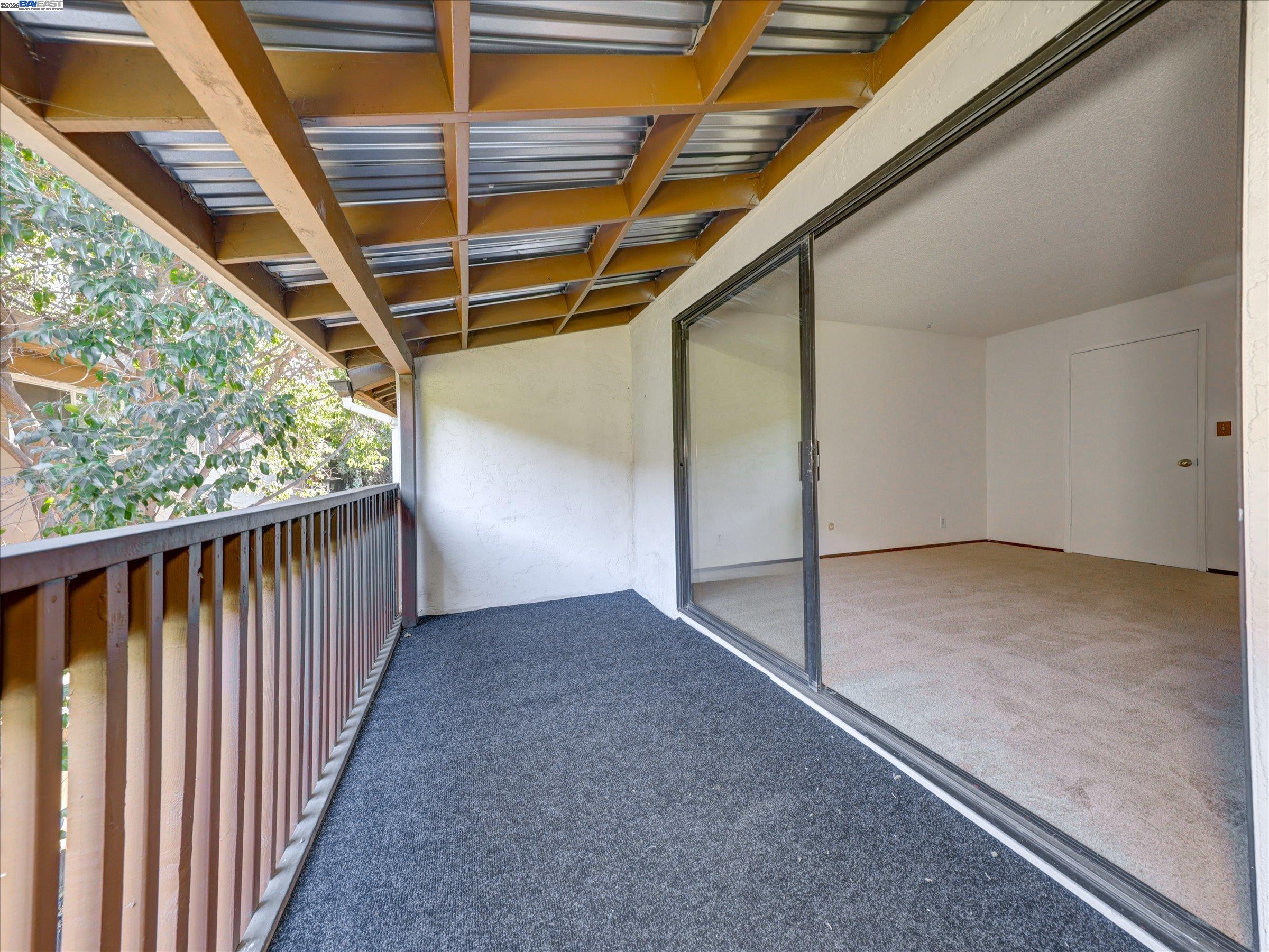Detail Gallery Image 9 of 20 For 1430 Gordon St, Redwood City,  CA 94061 - 3 Beds | 2/1 Baths